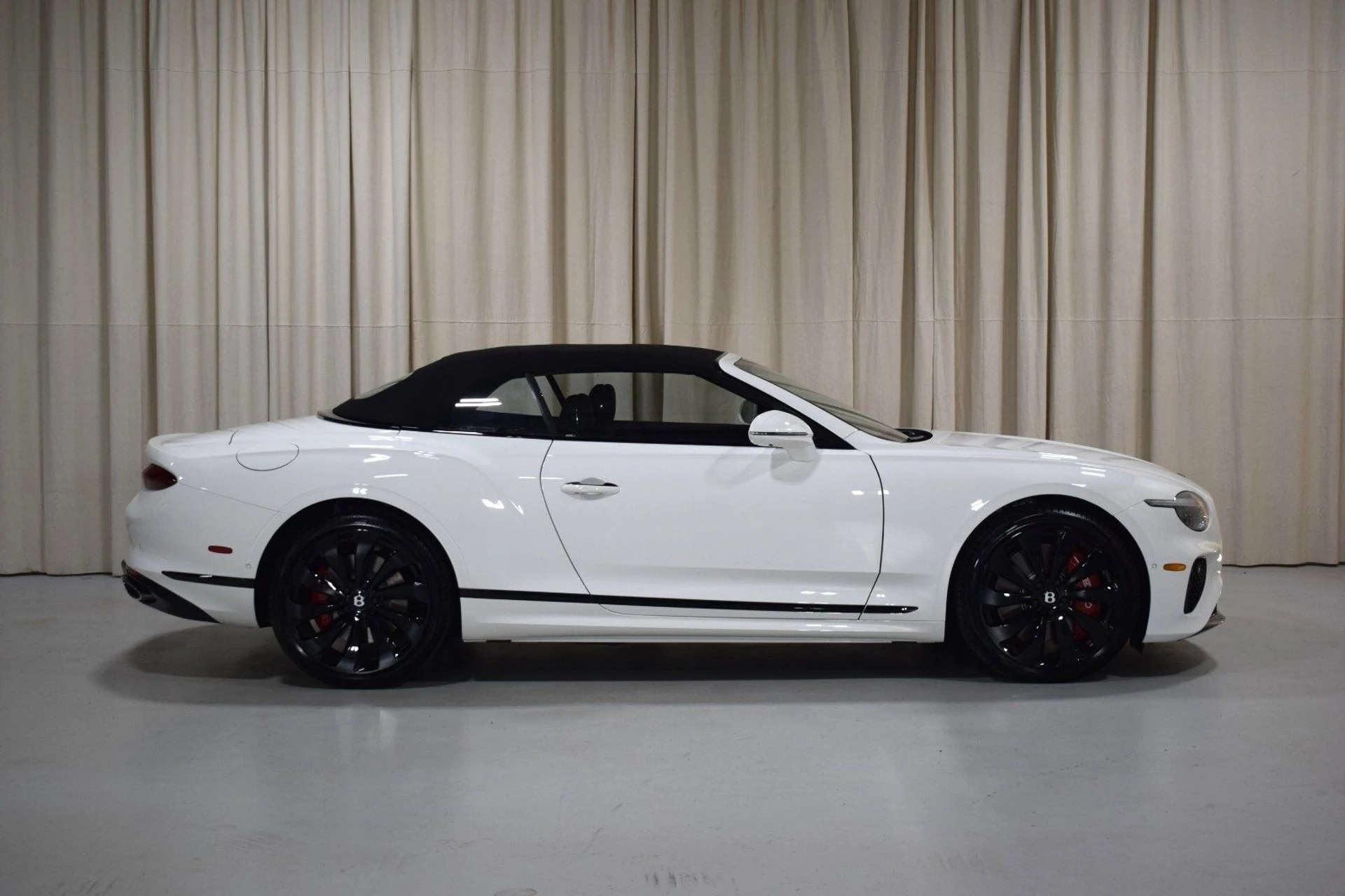 mph004_3565152168_d30d4871e2db63b0d5e93f83a7c0f85ex_25b89a937b