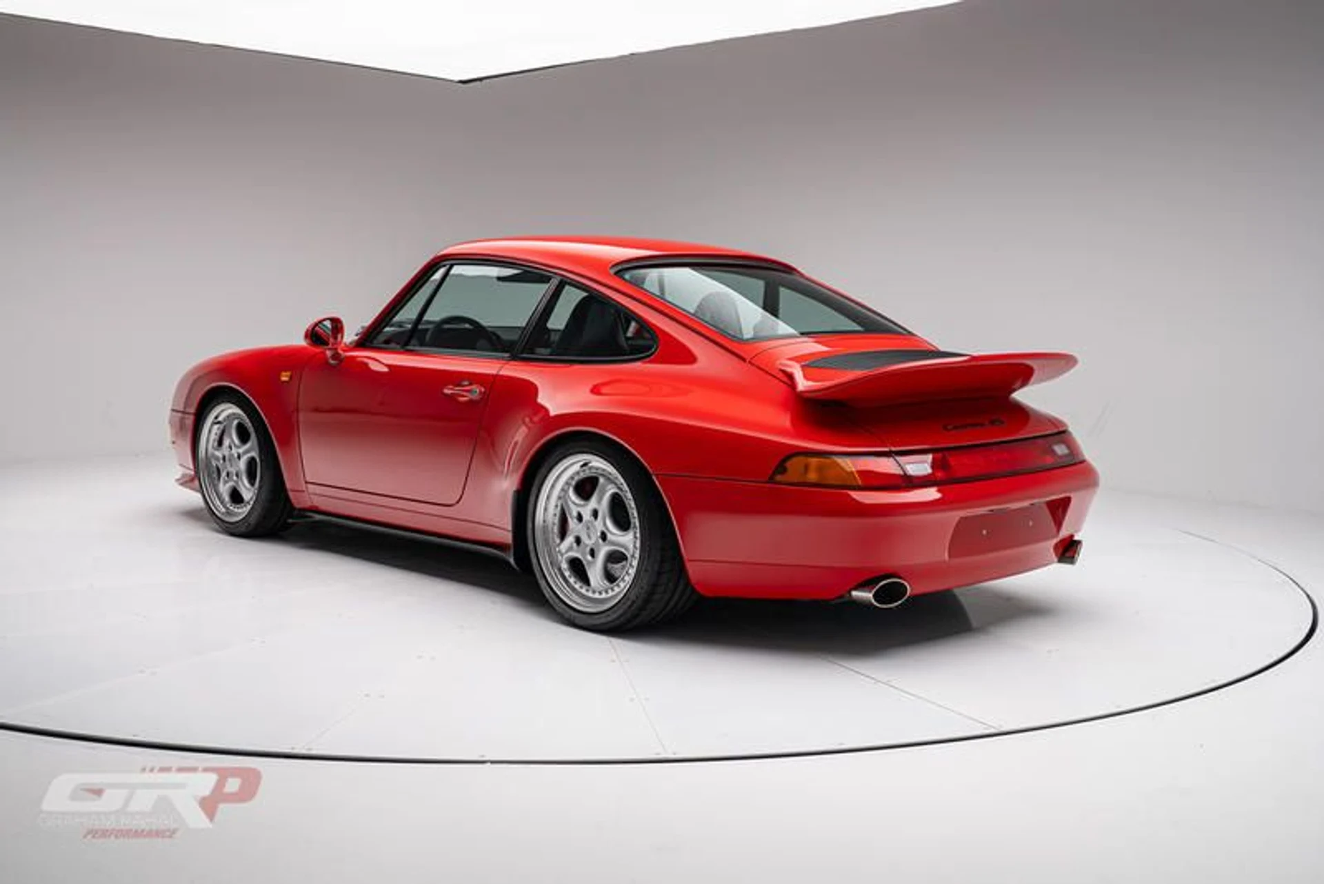 mph004_3568135424_E8765450_CF_54_4516_81_D4_C0_AB_40_EFA_440_1628108a1d