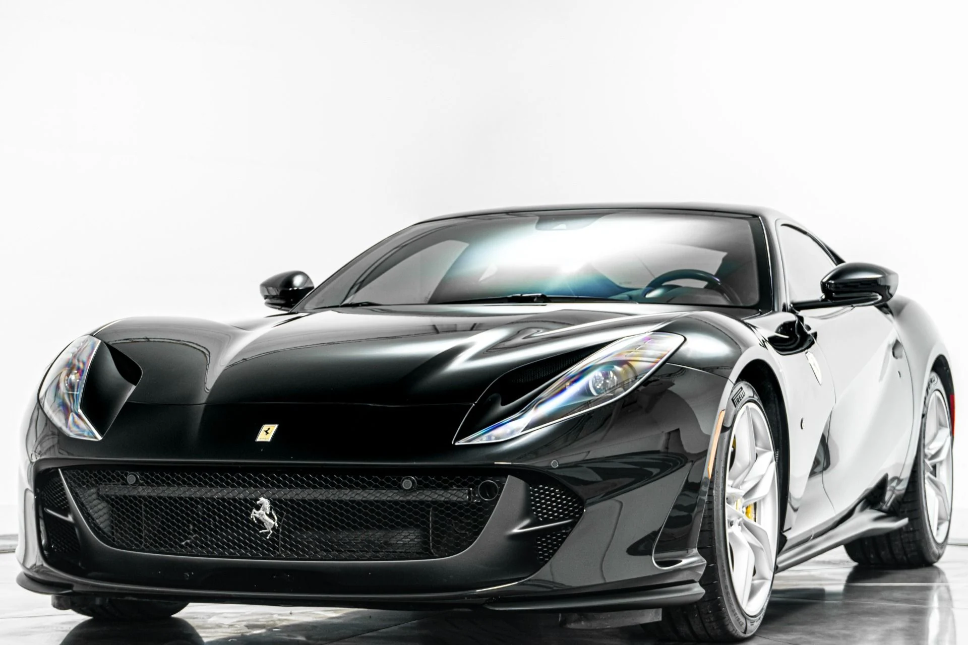 mph004_356834477_Used_2020_Ferrari_812_Superfast_1775841371_b7ee008da5