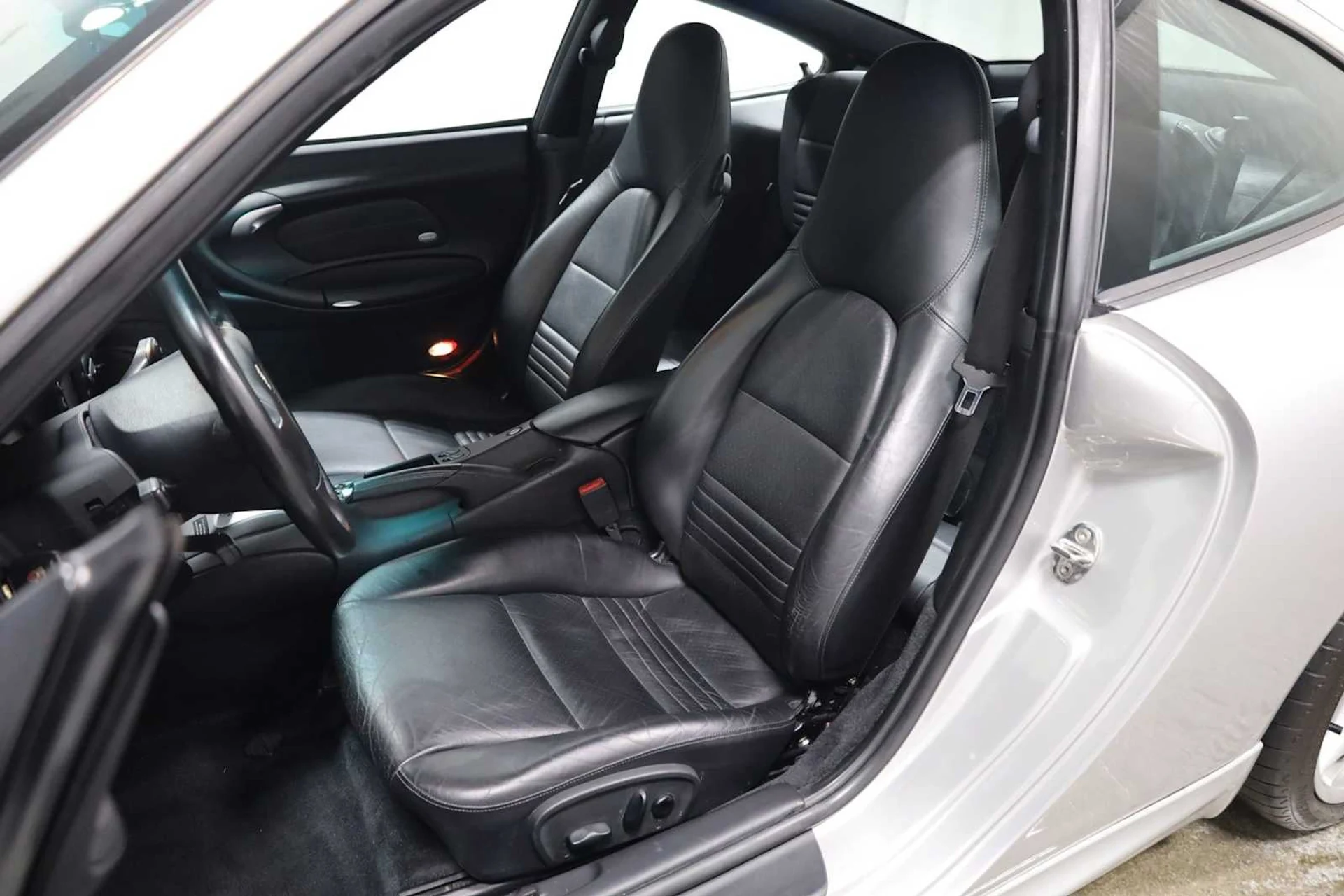 mph004_356844055_14f6e55f55224d5d6e9da27f2cdc3187_6cf0c9e965