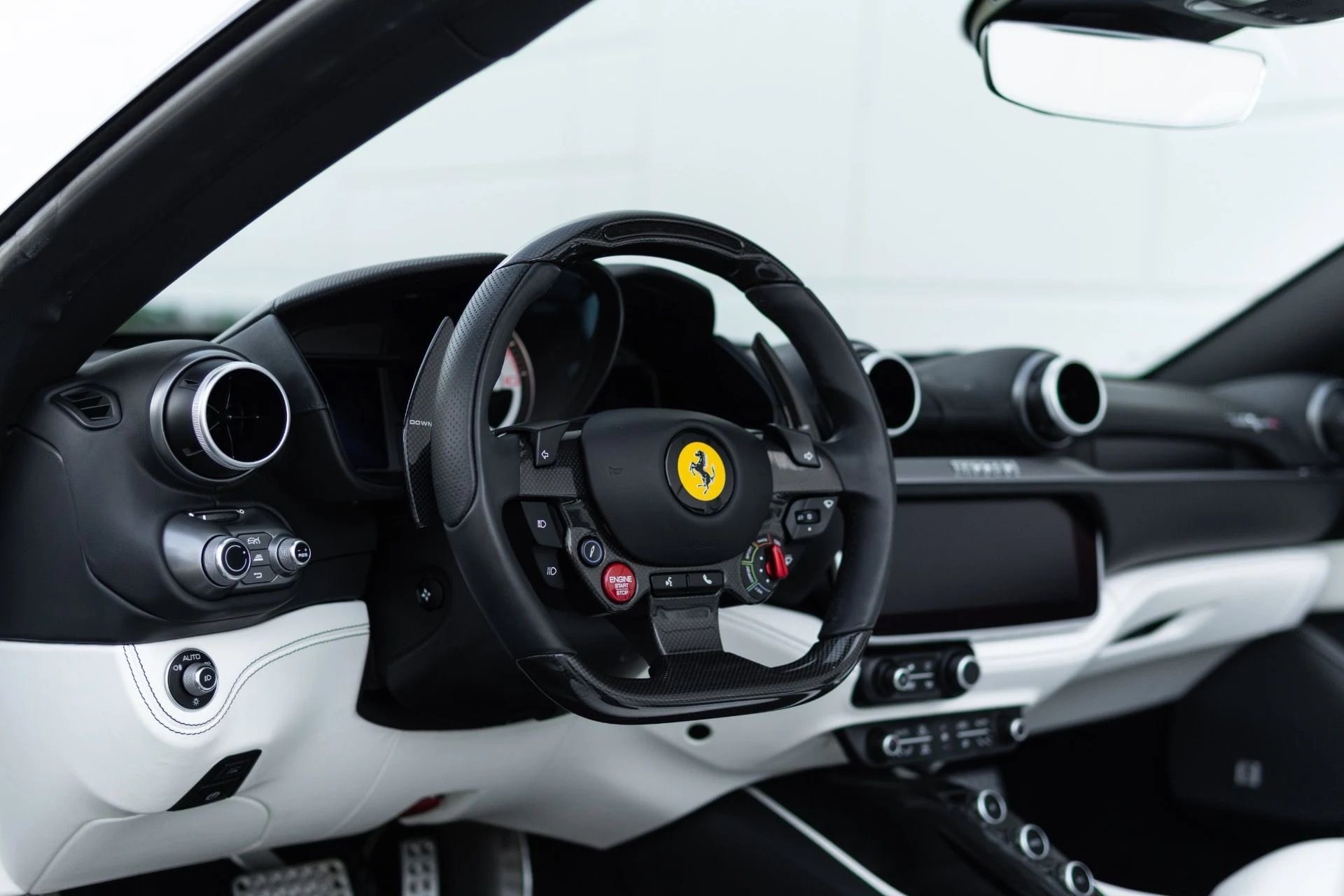 mph004_357119502_Used_2023_Ferrari_Portofino_M_1766185478_bcdb29a17b