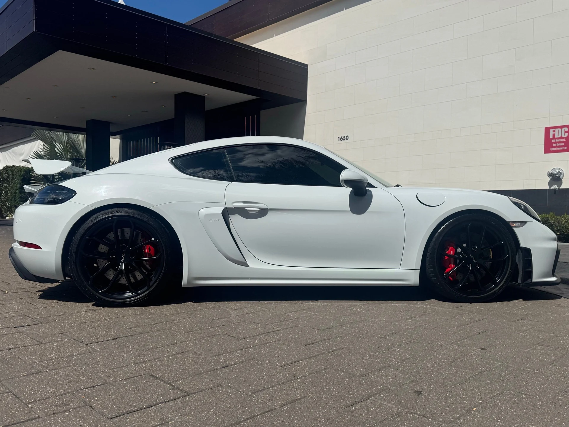 mph004_3576664877_image_5_1973b0ff95