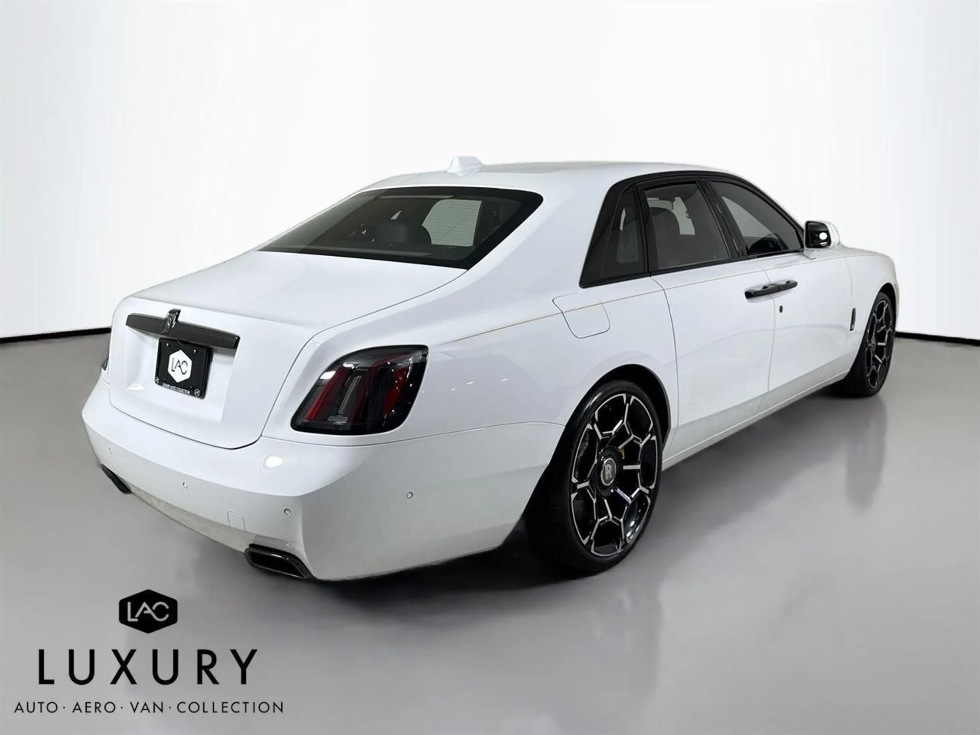 mph004_3576831941_8e3808389c8221fd7a834f9aeaa17dd9_fc153aa0d3