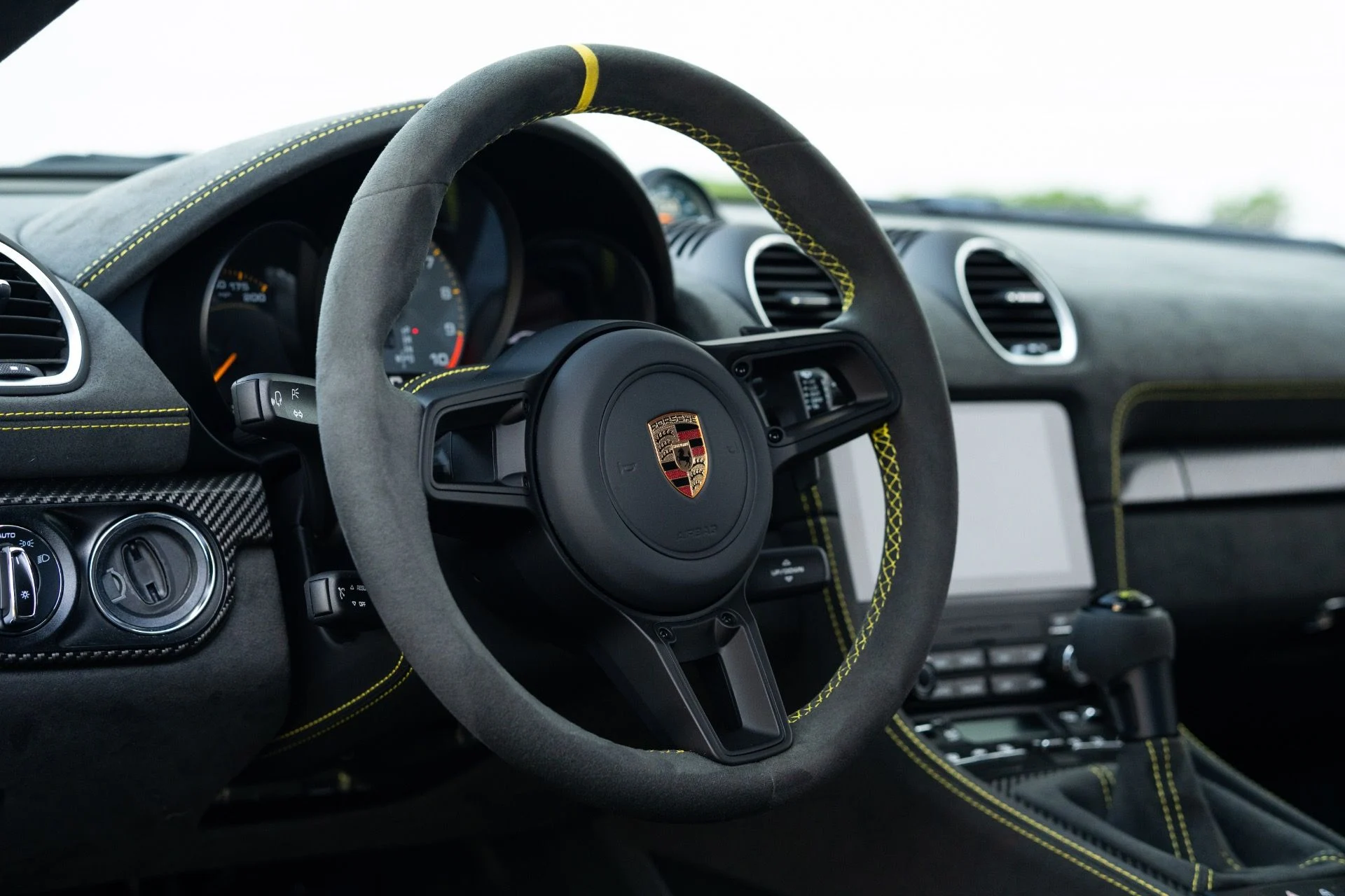 mph004_3579472234_Used_2024_Porsche_718_Cayman_GT_4_RS_1775021157_f737a2ba91