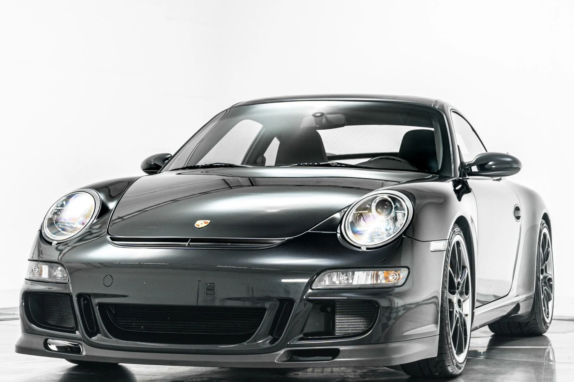 mph004_3579596199_Used_2007_Porsche_911_GT_3_Super_Low_Miles_Collector_Grade_Window_Sticker_1783027240_e106dbb46d