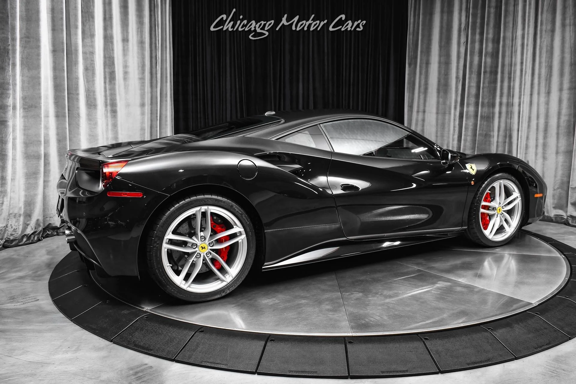 mph004_3586439514_13521_p5_l_10a5f6aab2