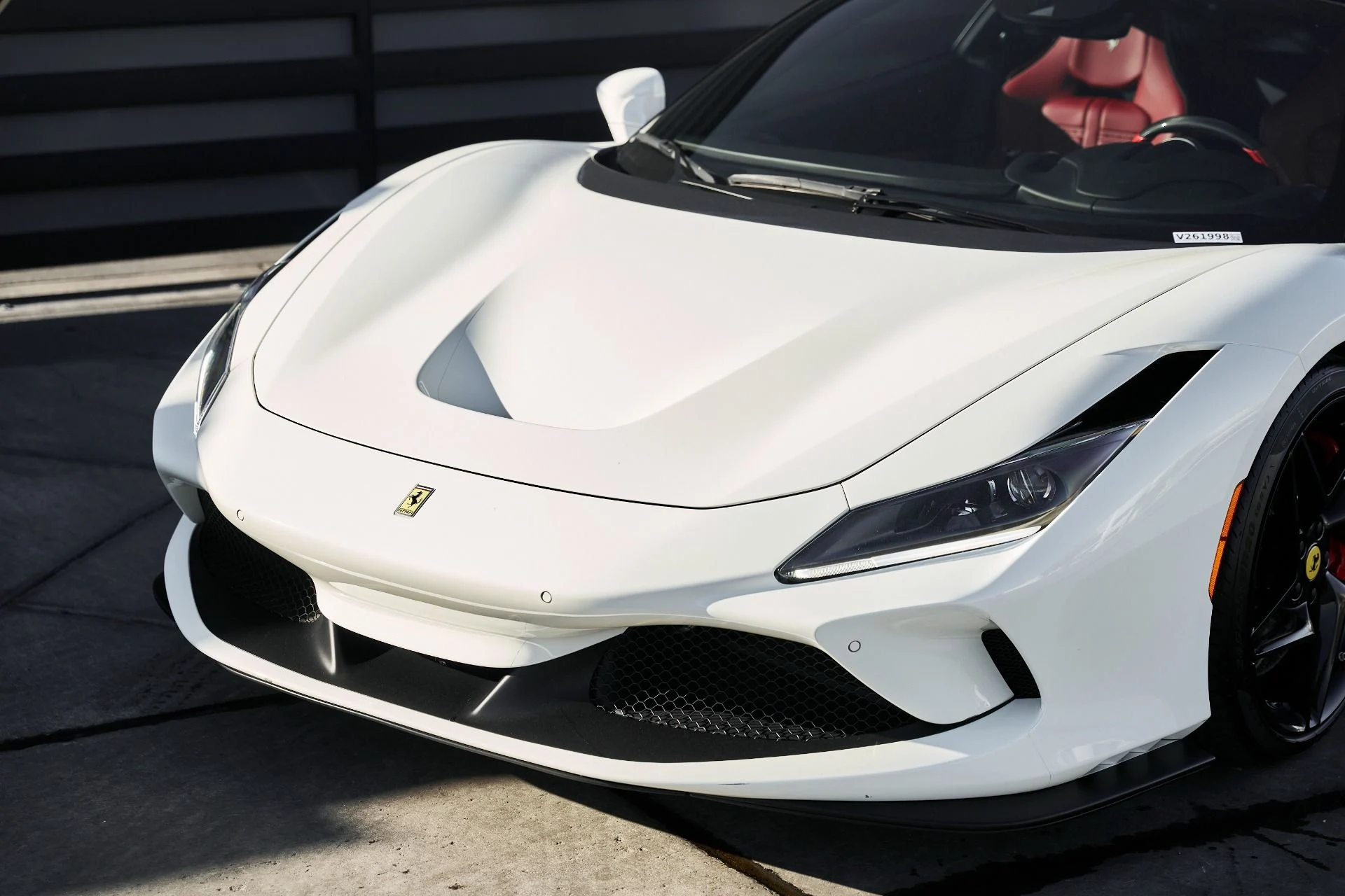 mph004_3586519247_Used_2021_Ferrari_F8_Tributo_1766025150_126ec49fbe