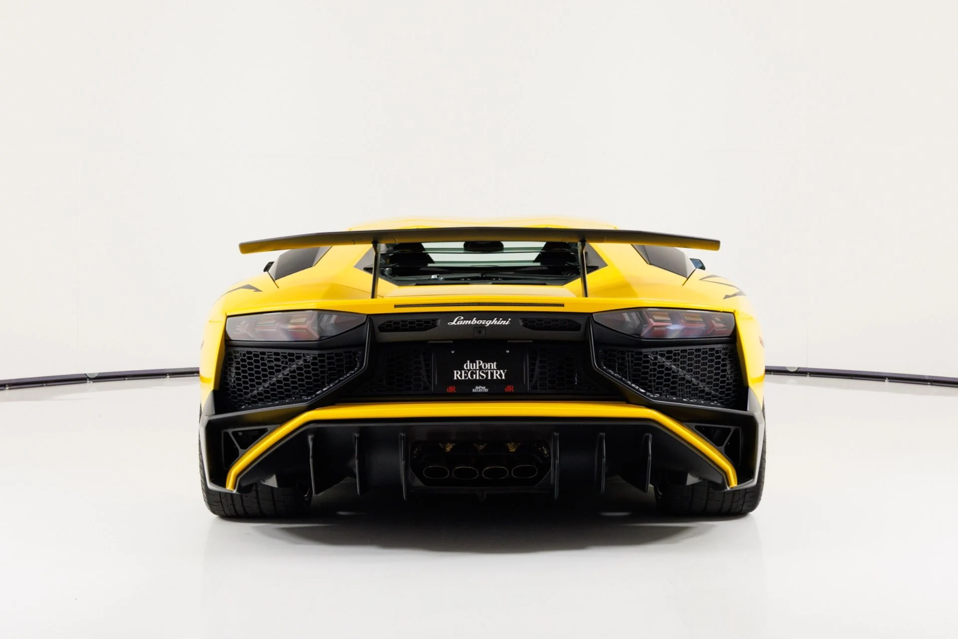 mph004_3589676194_Used_2016_Lamborghini_Aventador_LP_750_4_Superveloce_1785278414_46ac6be8cf