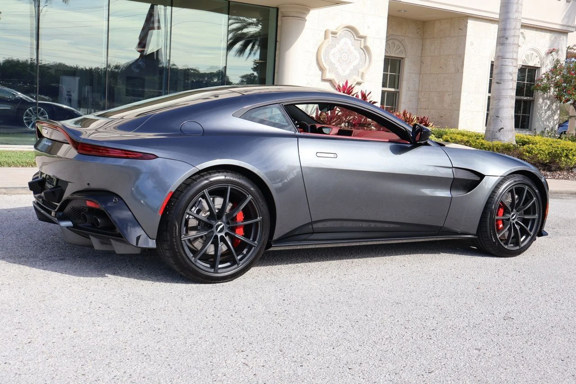 mph004_3594120532_5_5dc83eee30