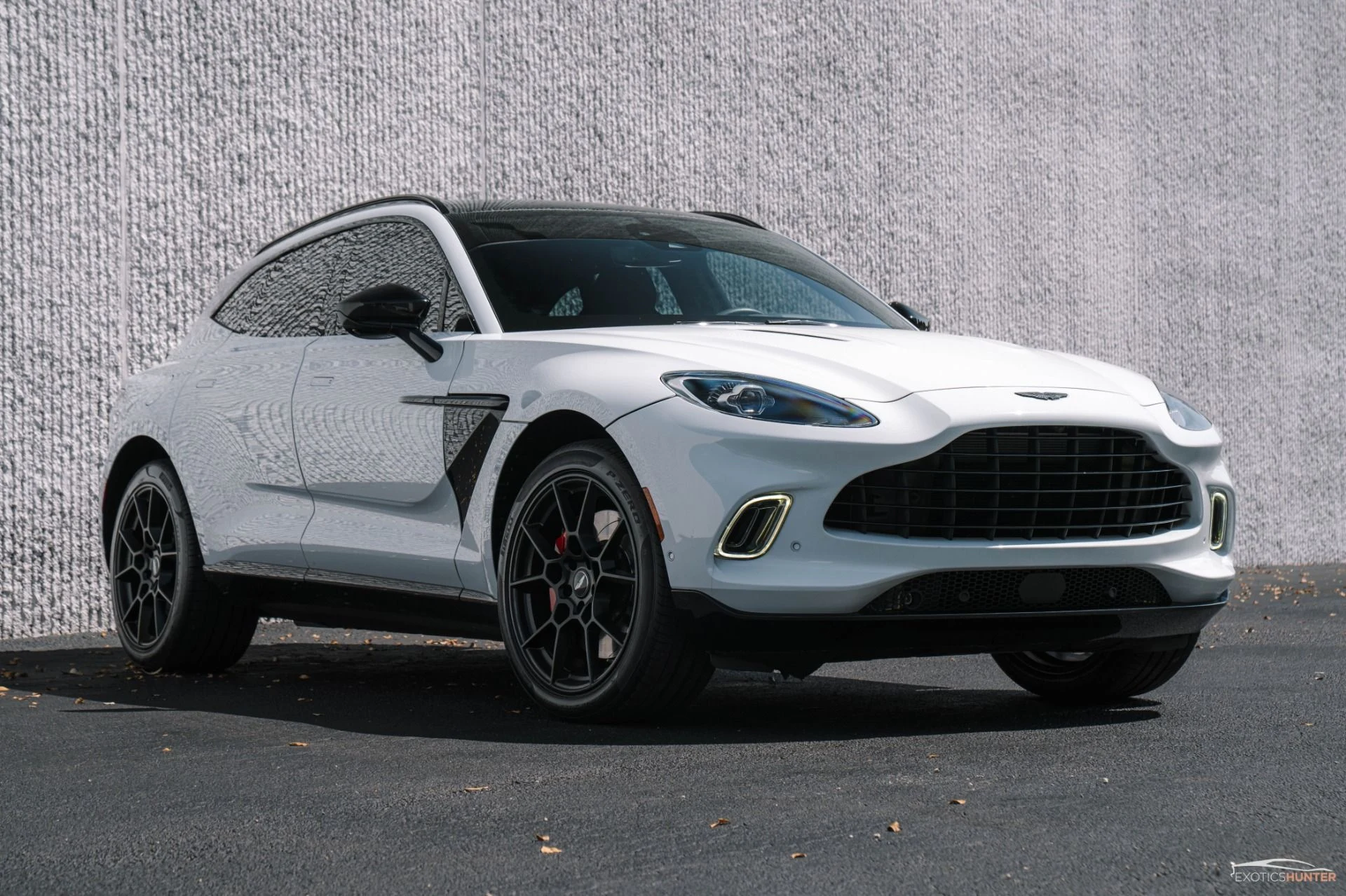 mph004_3599080520_Used_2021_Aston_Martin_DBX_225_K_MSRP_in_AML_Special_Paint_Black_Pack_DB_Elegance_Pack_1741980813_1d89e3e6f2