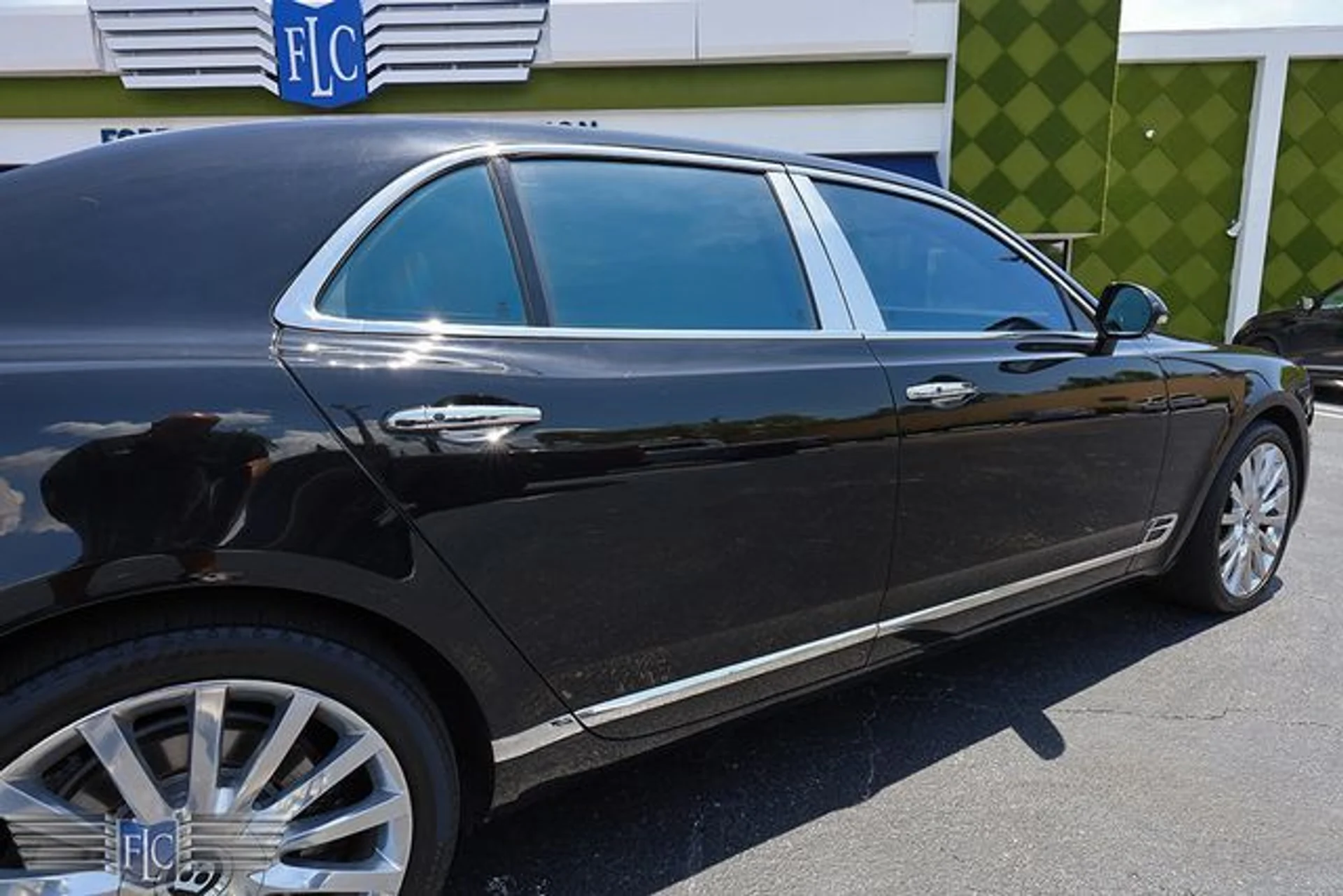 mph004_3599837051_used_2017_bentley_mulsanne_sedan_6305_23067506_9_640_8b87575442