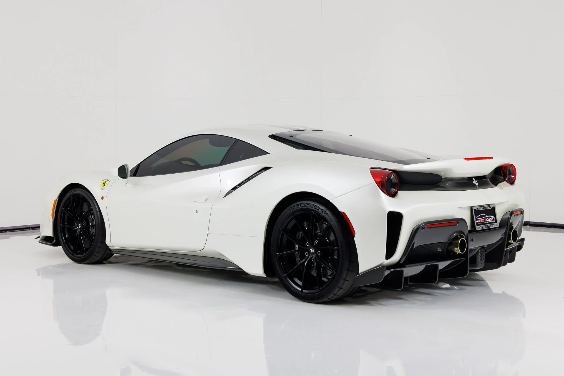 mph004_3610786811_Used_2020_Ferrari_488_Pista_1771886473_e1f64962a7
