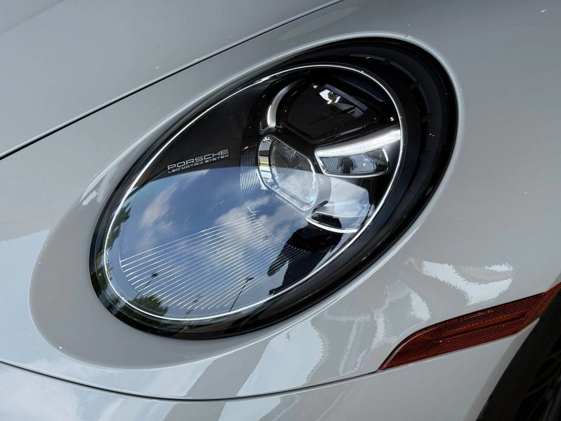 mph004_3611579794_wzt_B_I_Cbk_Hop_YE_Cqf3ioa_J8_Mg40_3eed3d4bec