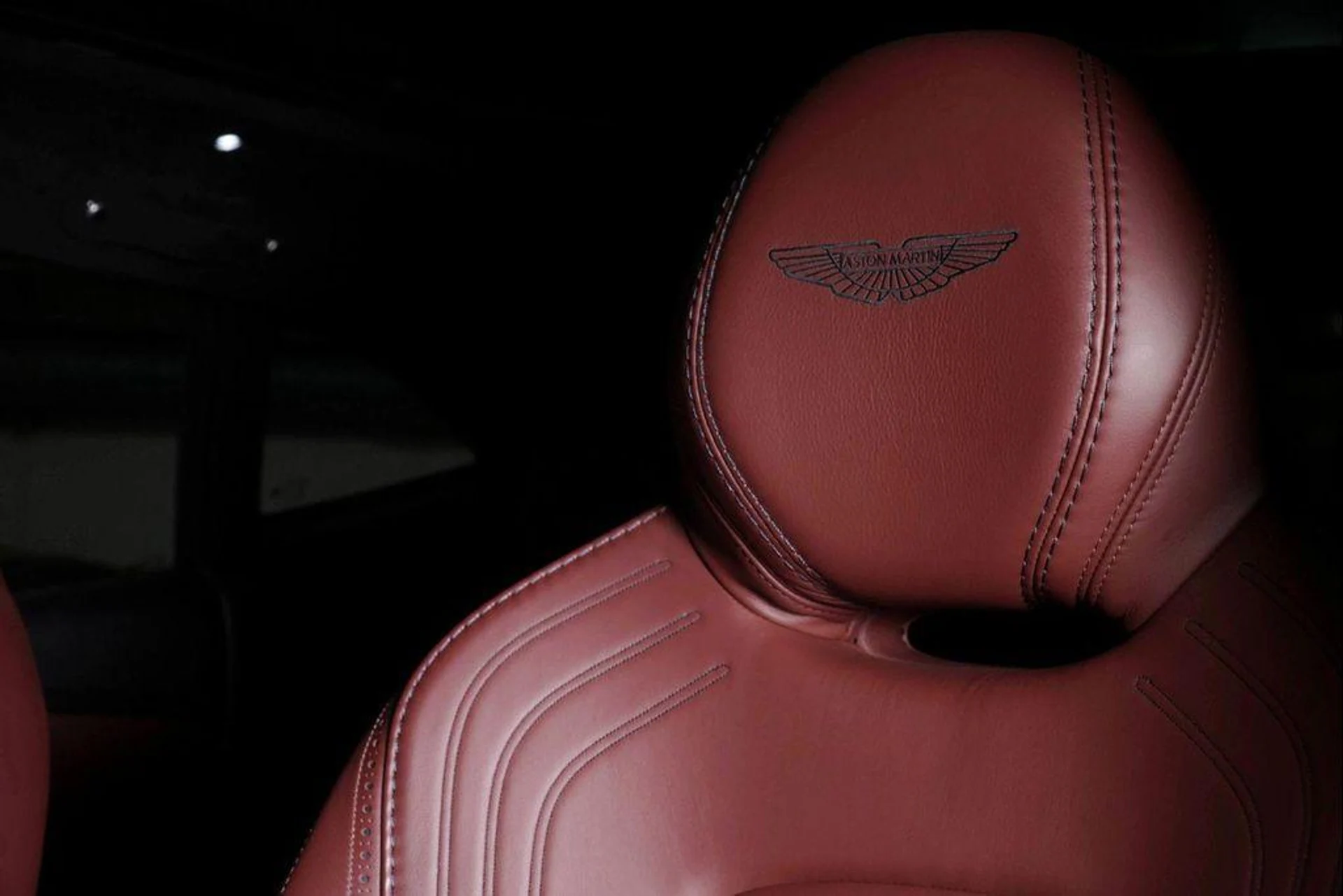 mph004_3617143201_m5sj_M_Xw_H7_v5t84_C_Iu6_Gf_Nesa_PY_4109aca4f4