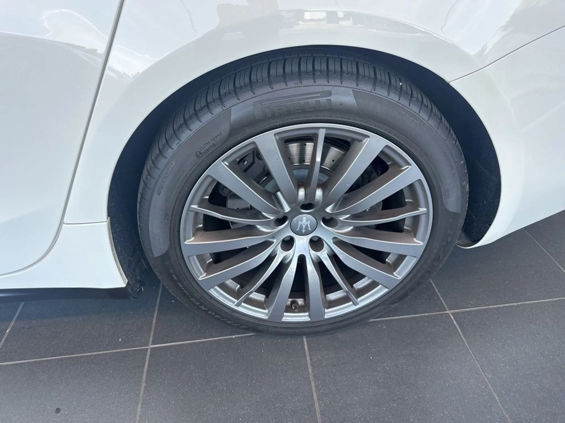 mph004_3620064435_99e33a391edfd4f68af889a0c1d5a6b3_d6299fbe2a