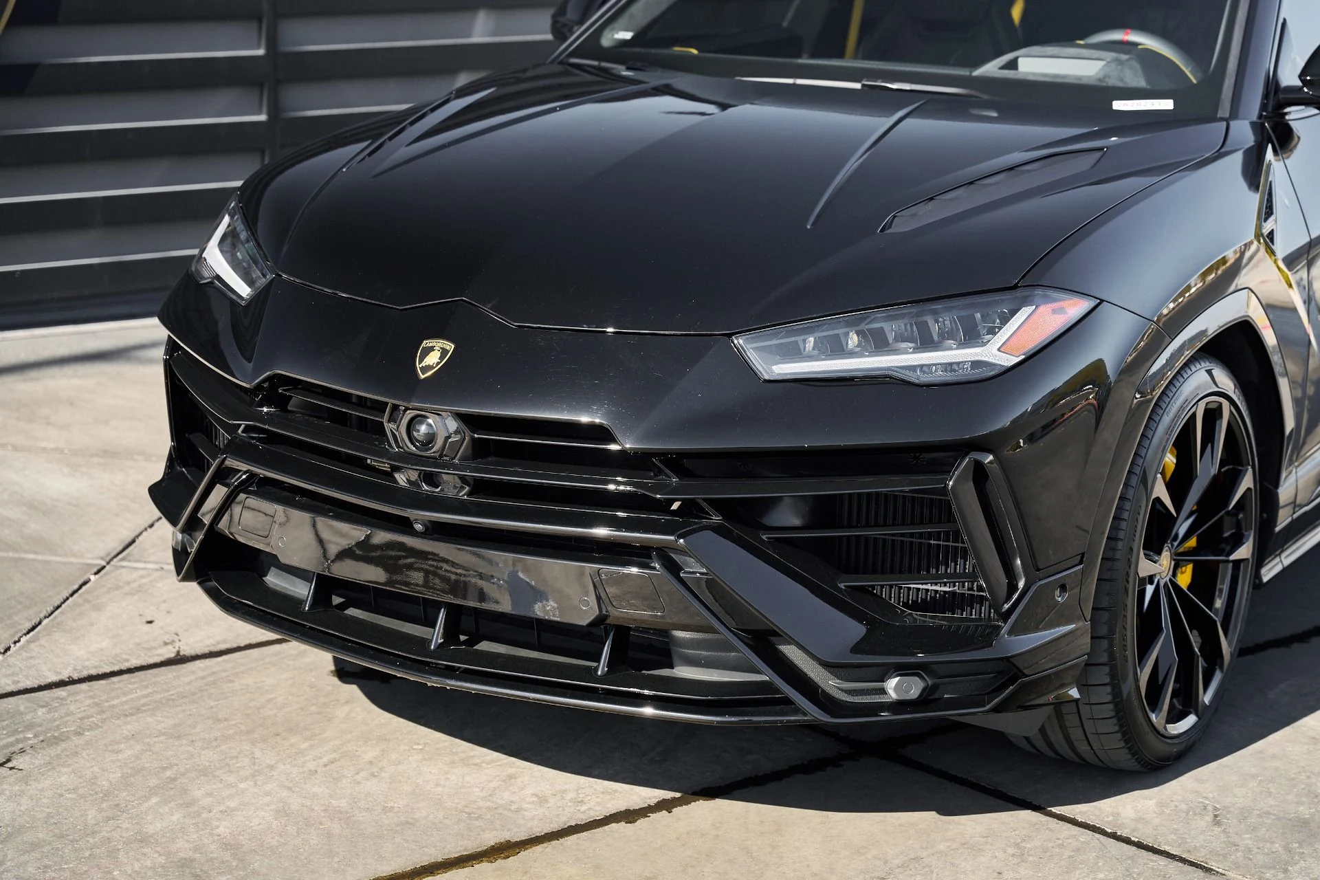 mph004_3627112688_Used_2024_Lamborghini_Urus_S_1770085820_b7d95b2e6f