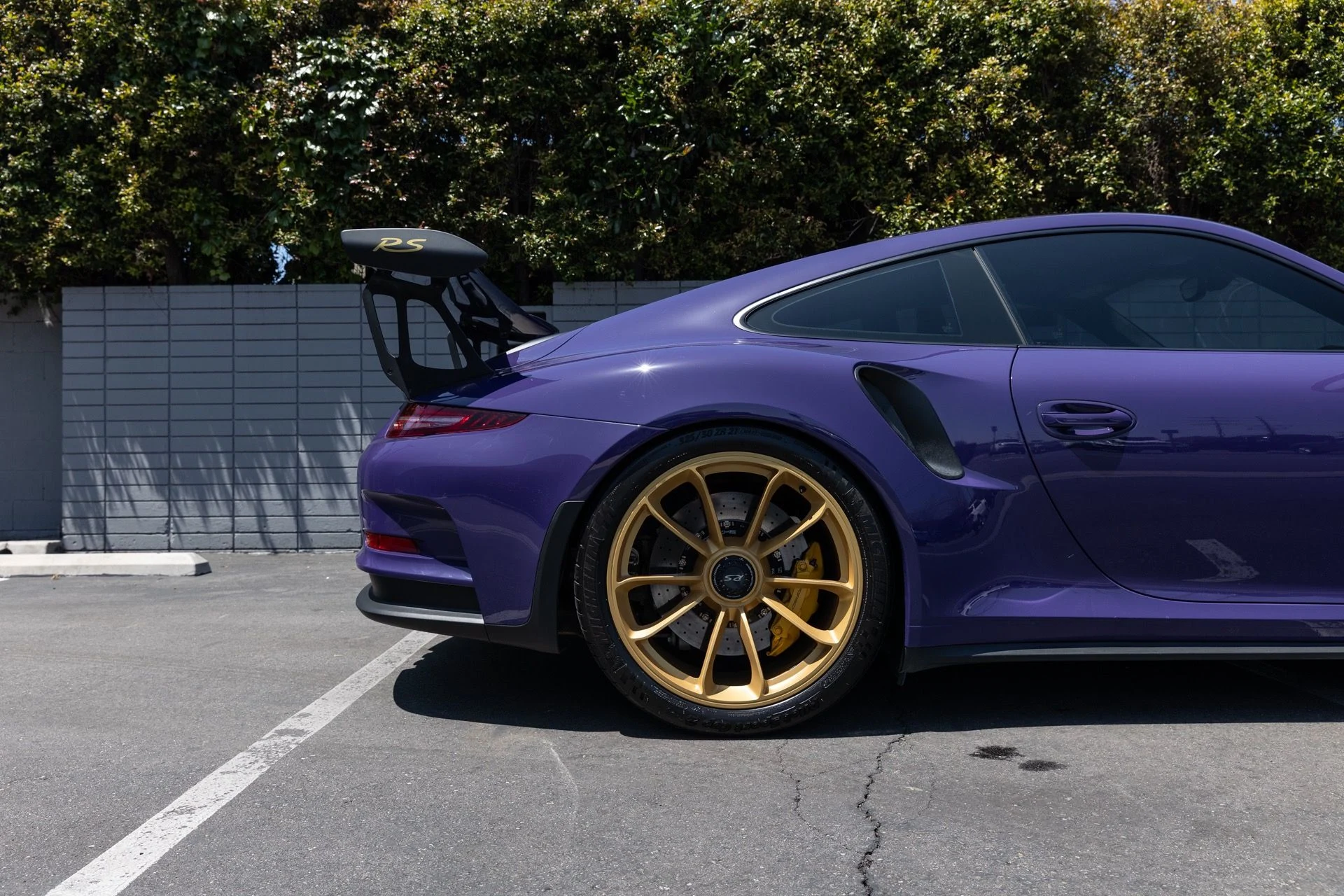 mph004_3635789535_Used_2016_Porsche_911_GT_3_RS_1745973028_6bc4535200