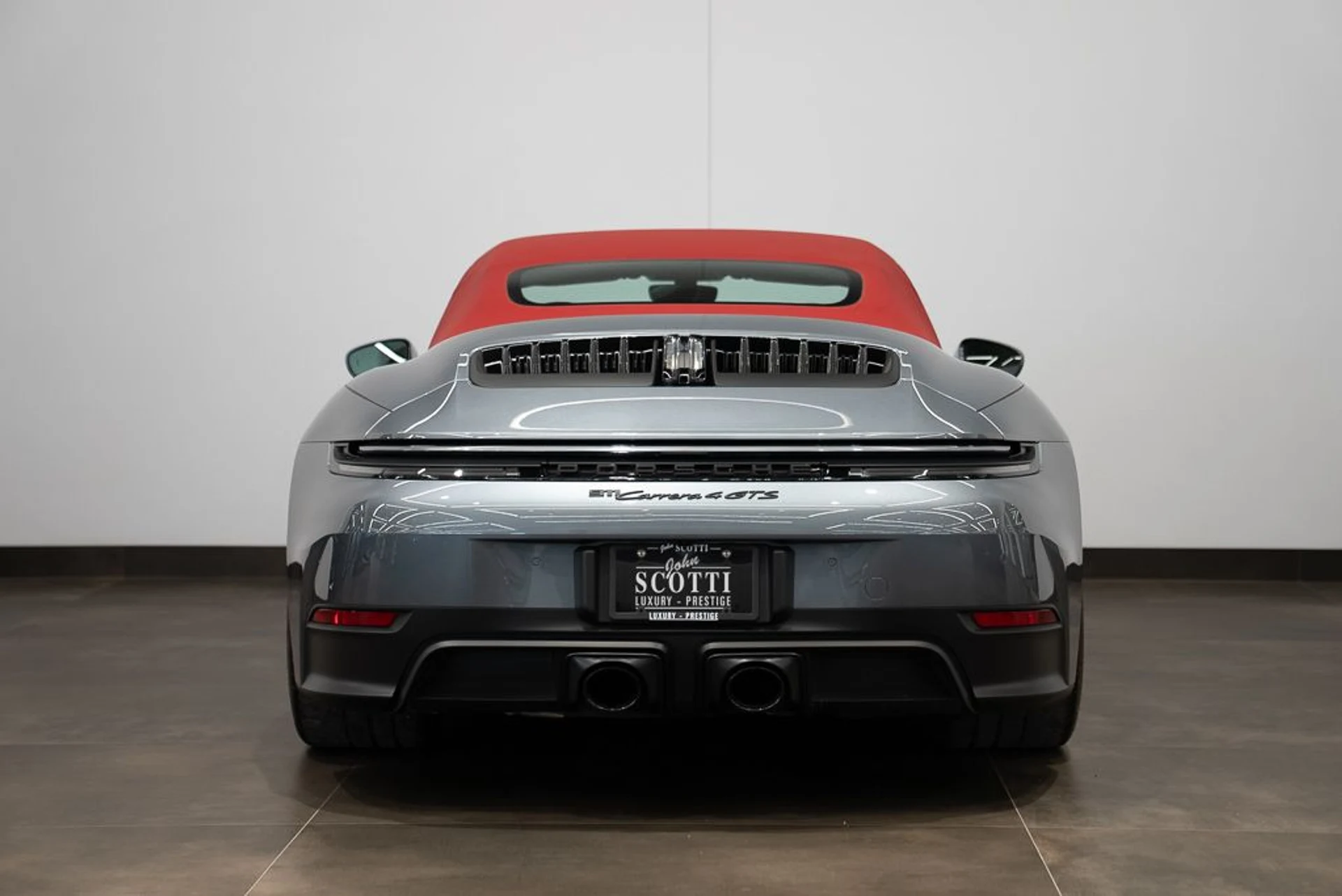 mph004_3636116192_porsche_911_2025_jpg_v_1776180195_e68795472e