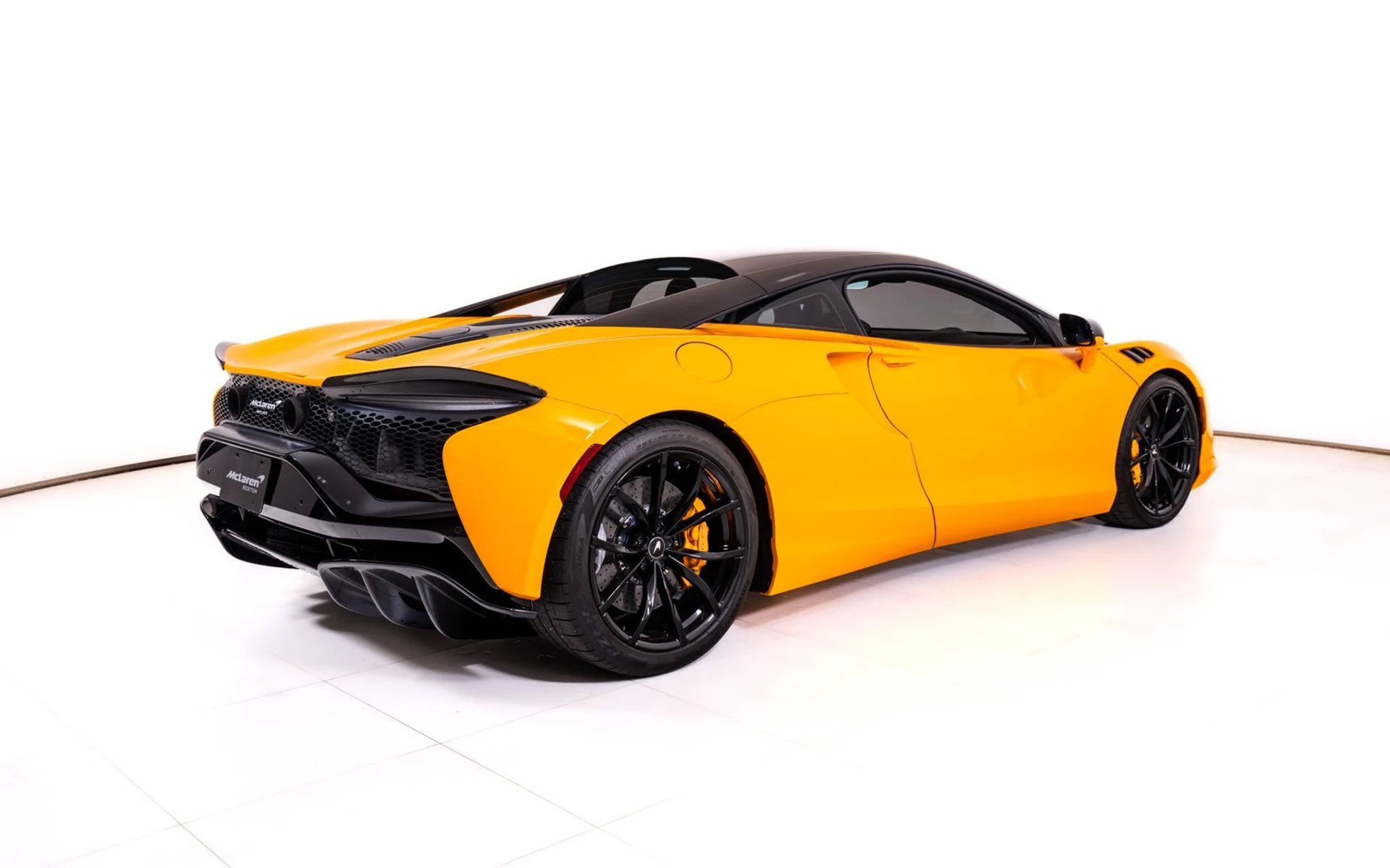 mph004_3637180386_f54c19a014e94d0b870461ba24b6ed3ex_03d7df6368