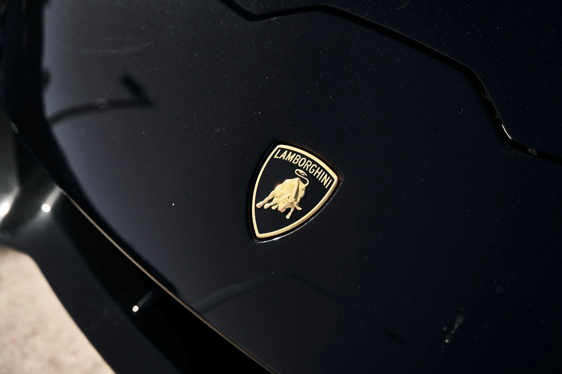 mph004_3638229627_Used_2021_Lamborghini_Huracan_EVO_Base_1774404936_044676d435