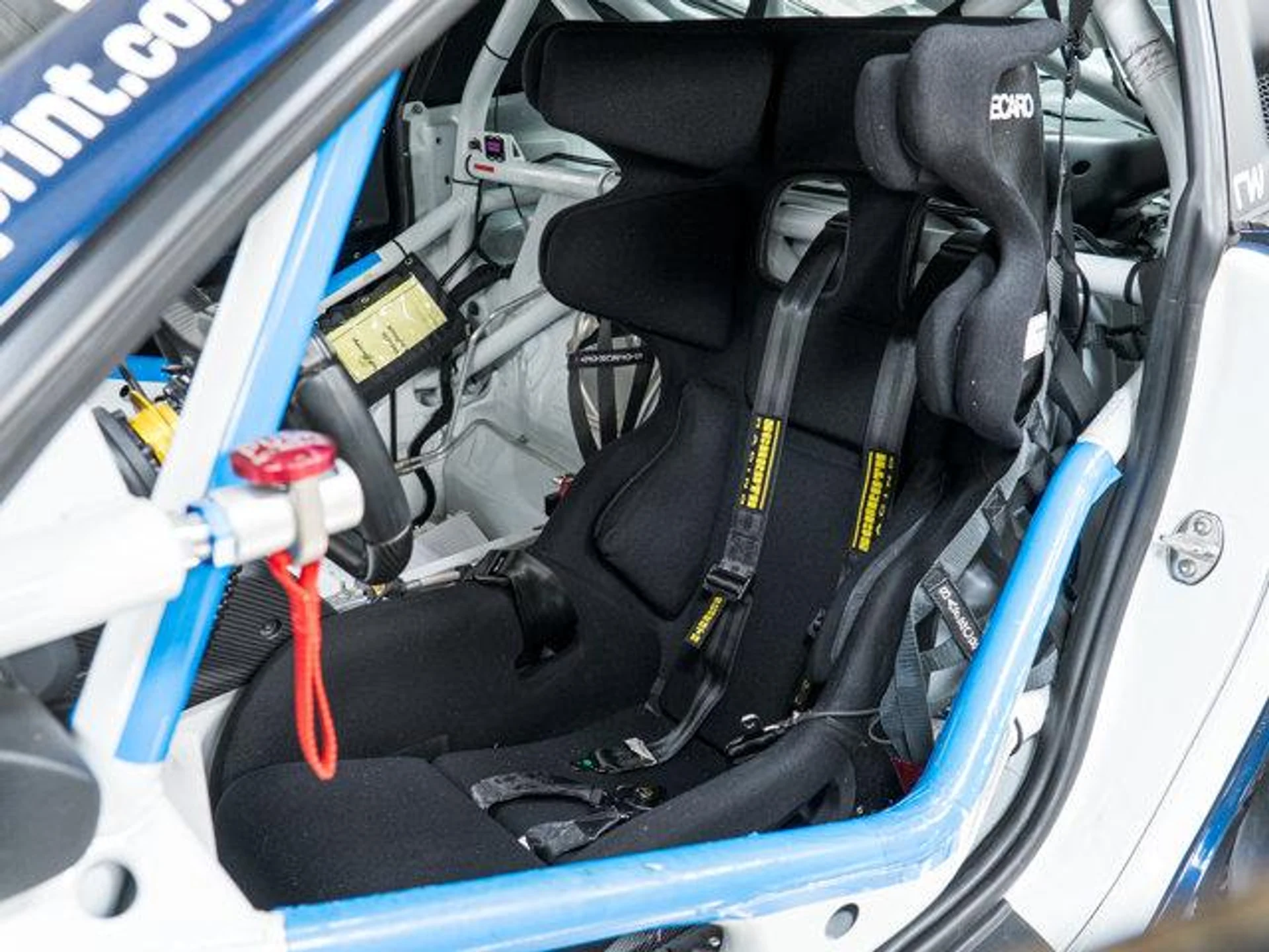 mph004_3650899519_A6_Q96n4b0_W_Xa_AP_Iv7w7_O_Nazbi_X0_66957eab1a