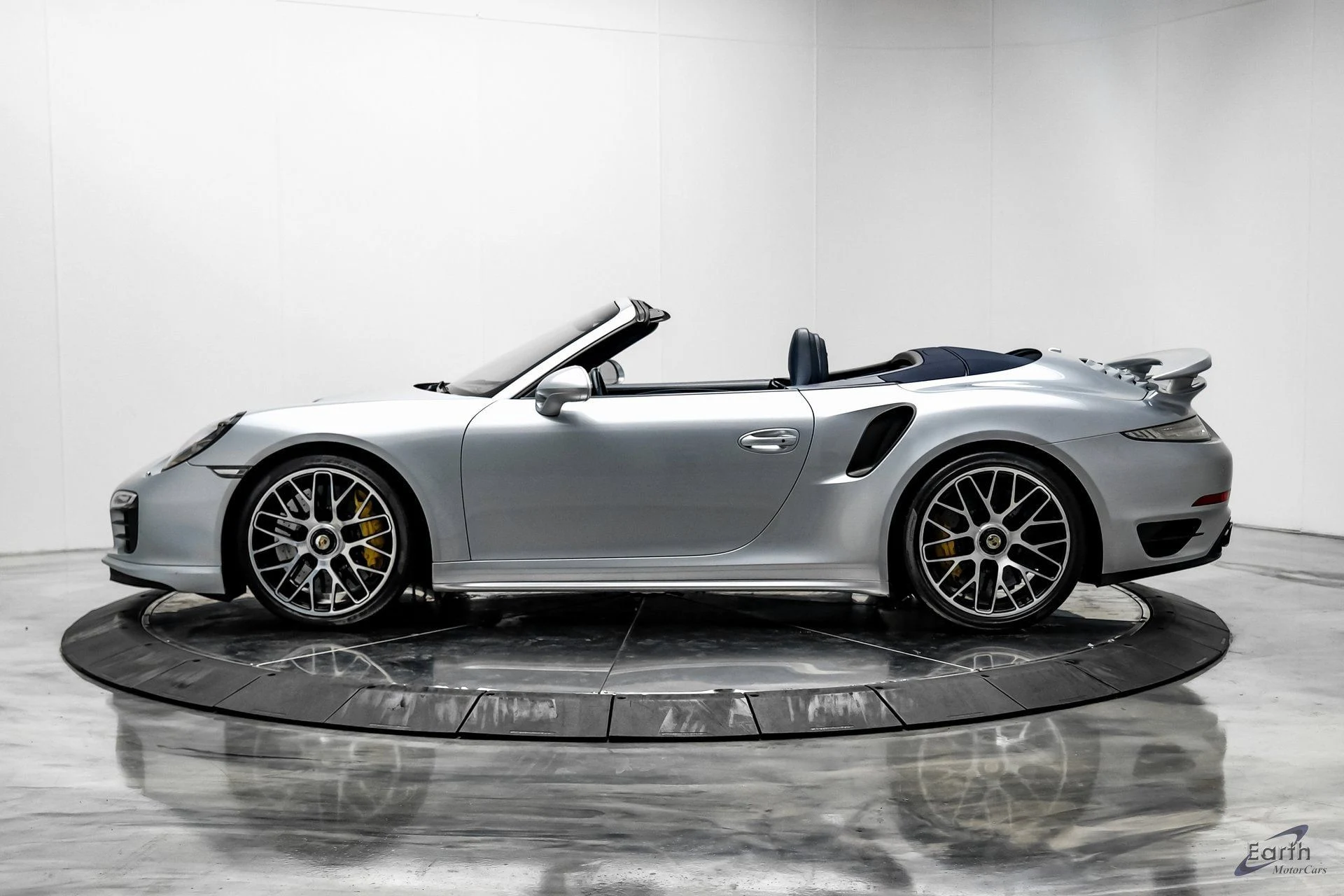 mph004_3651149402_d2fea4672bb60fe995ce6ea0f3007ac4x_1eb313bf85