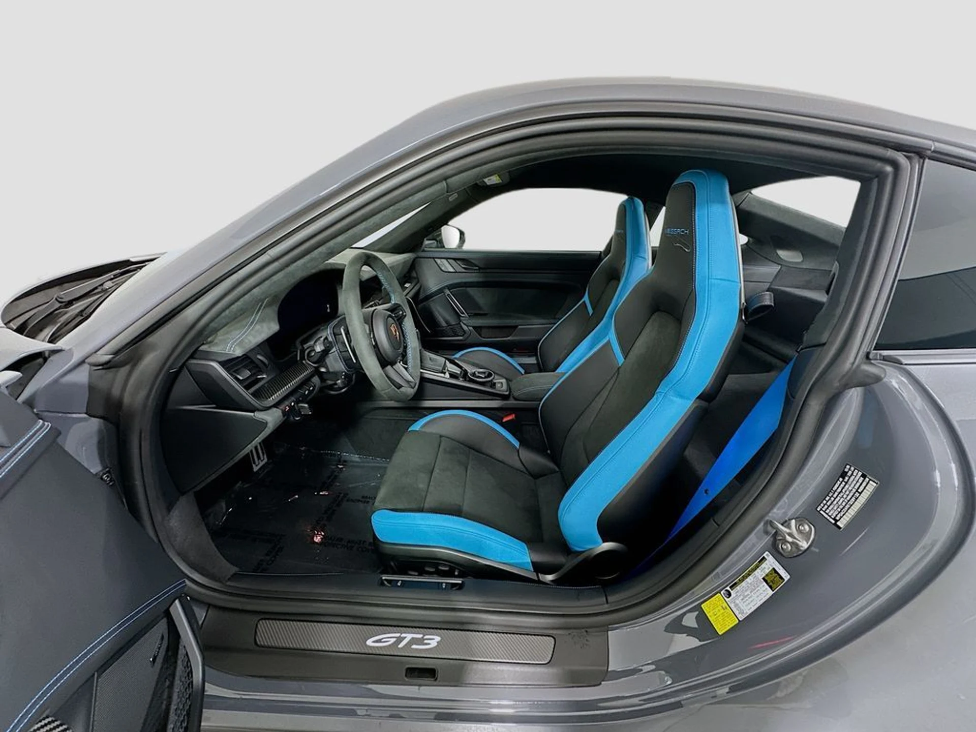 mph004_3651836705_415c0b75f8e0dedb4adb417400590b1fx_fe03600282