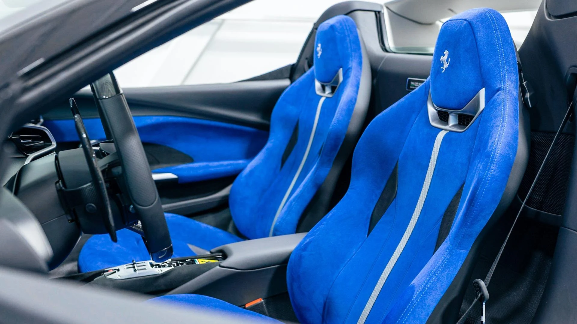 mph004_365362466_Used_2026_Ferrari_296_GTS_1785931084_b3fd6acdf7
