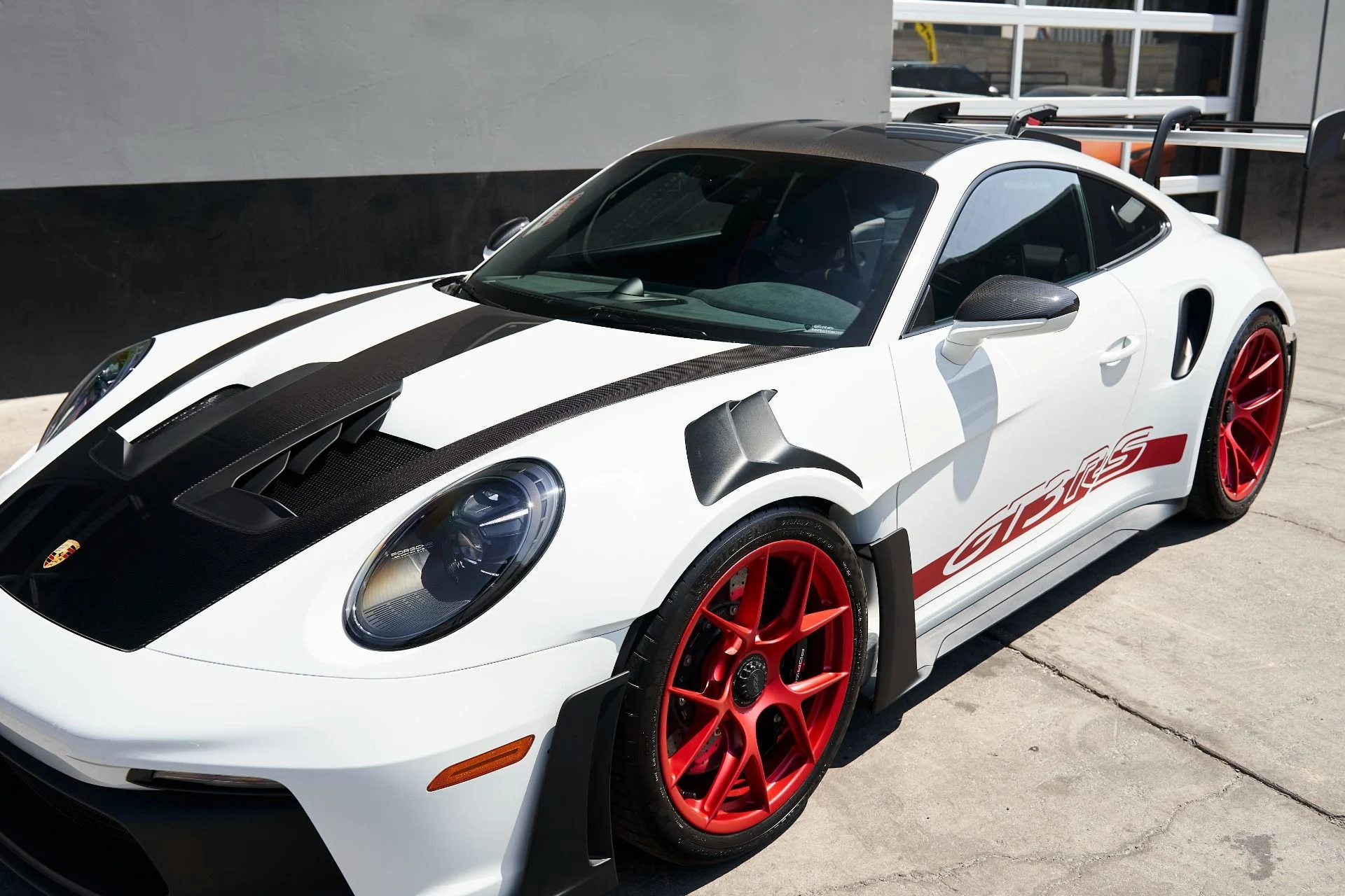 mph004_3658027665_Used_2024_Porsche_911_GT_3_RS_1754680271_604bff6e86