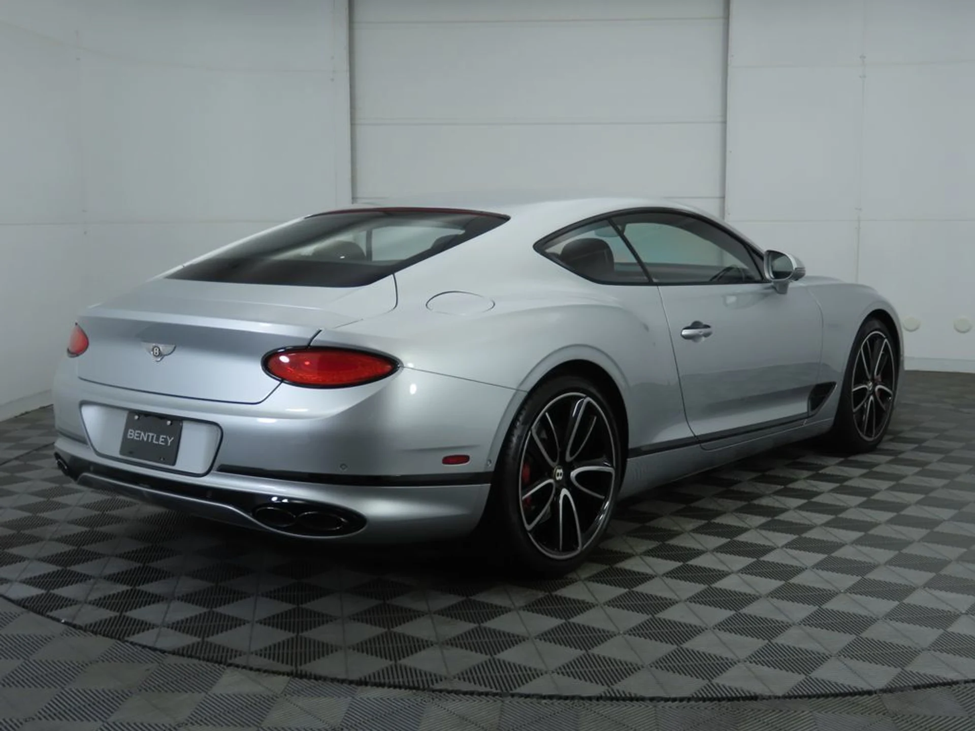 mph004_36686603_used_2020_bentley_continental_gtv8coupe_8119_22903979_5_1024_381170f396