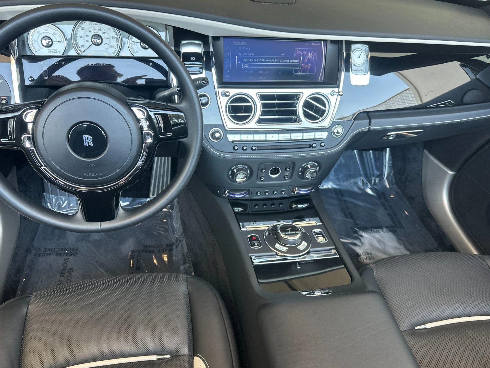 mph004_3671047634_Used_2019_Rolls_Royce_Dawn_1781948317_0519771910