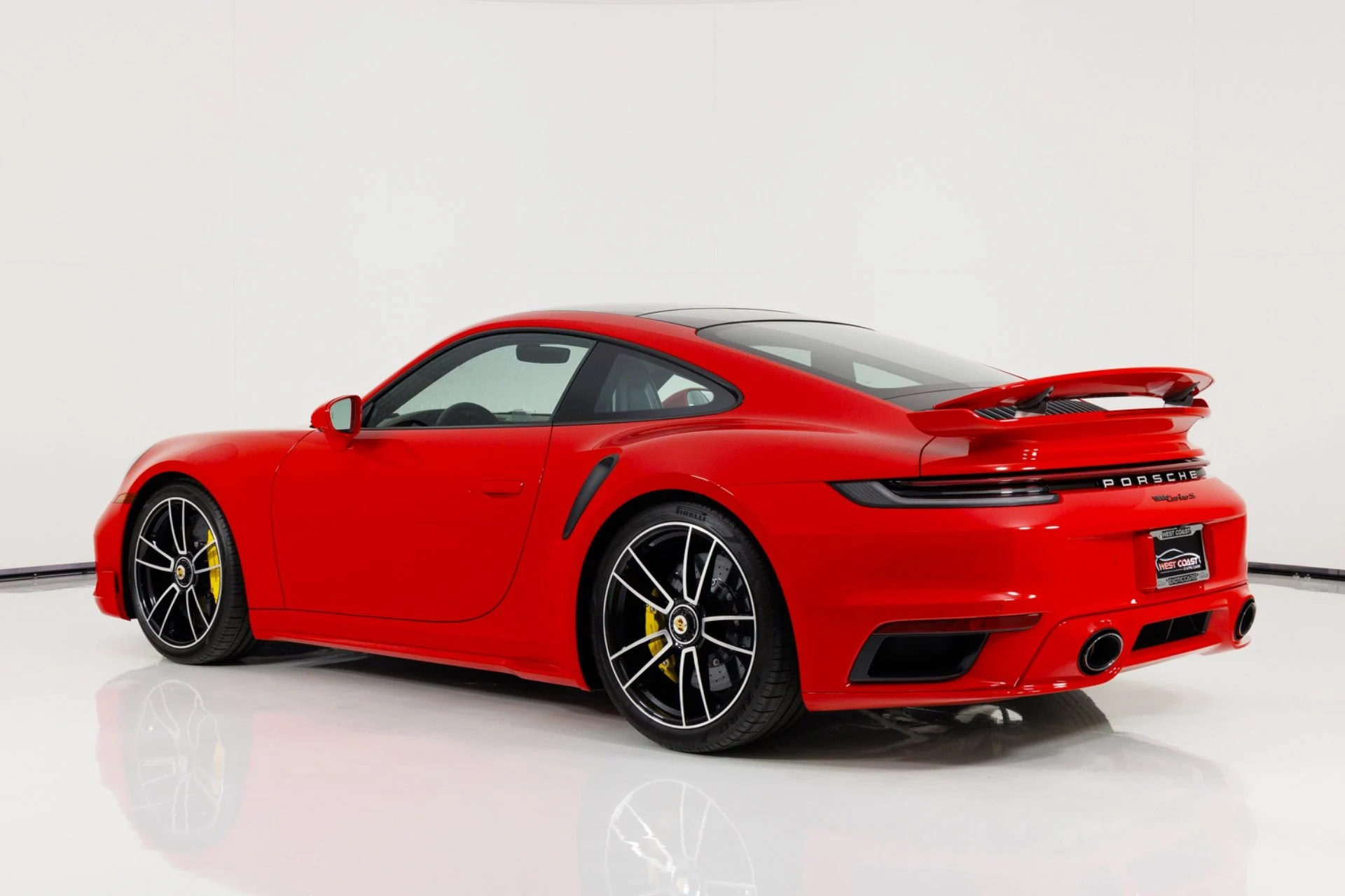 mph004_367216402_Used_2021_Porsche_911_Turbo_S_1776203908_10ae564cd5