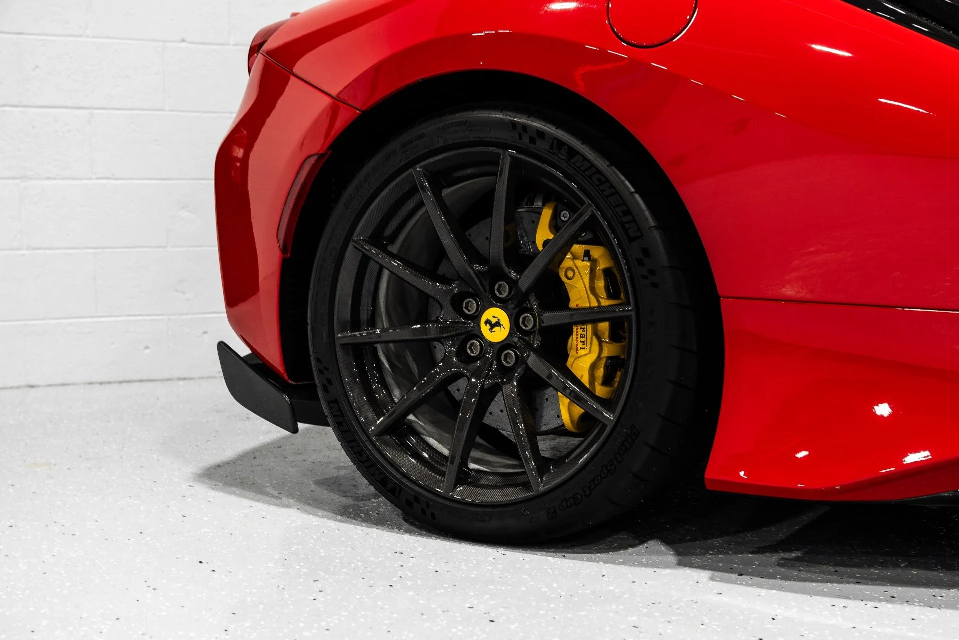 mph004_3674200175_Used_2020_Ferrari_488_Pista_1758067099_f626b6eecc