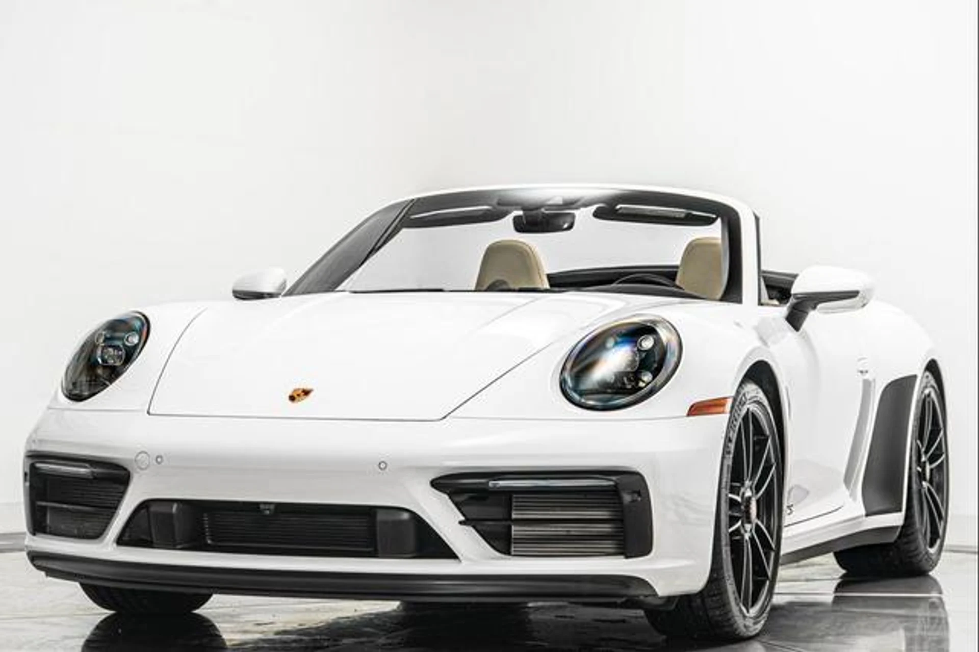 mph004_3674638835_m6_F0_S_Ivhg_R3_A54c63z1_N_Ae79o8_9cc6b1cd91