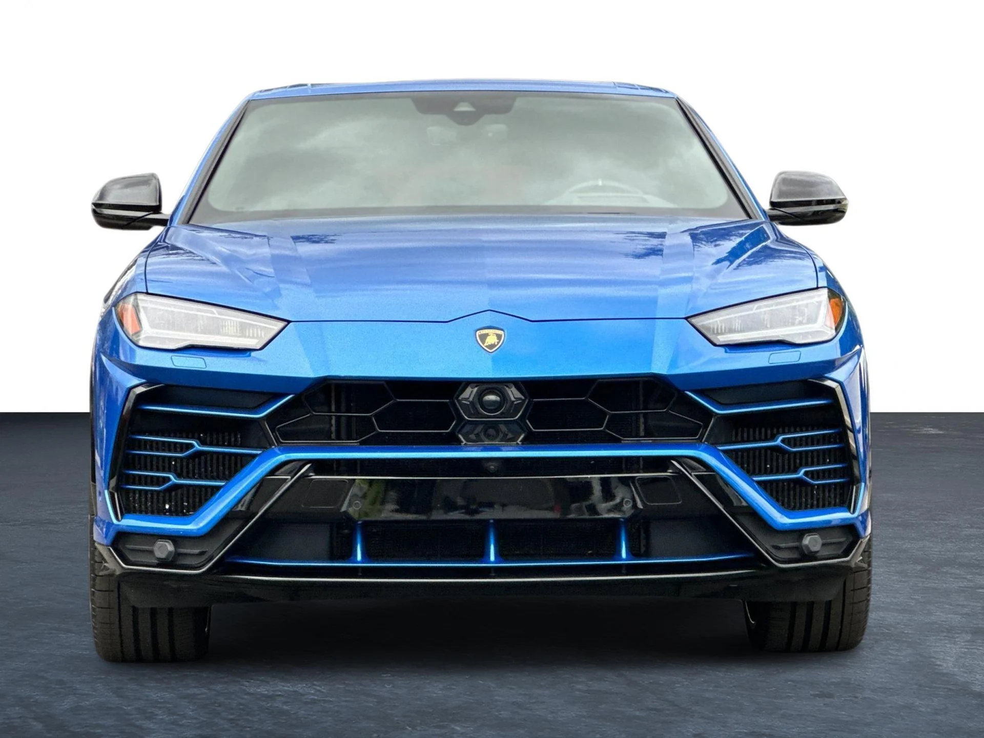 mph004_3675734647_Used_2019_Lamborghini_Urus_Selezione_CPO_1766588984_6a7ca1f7ec