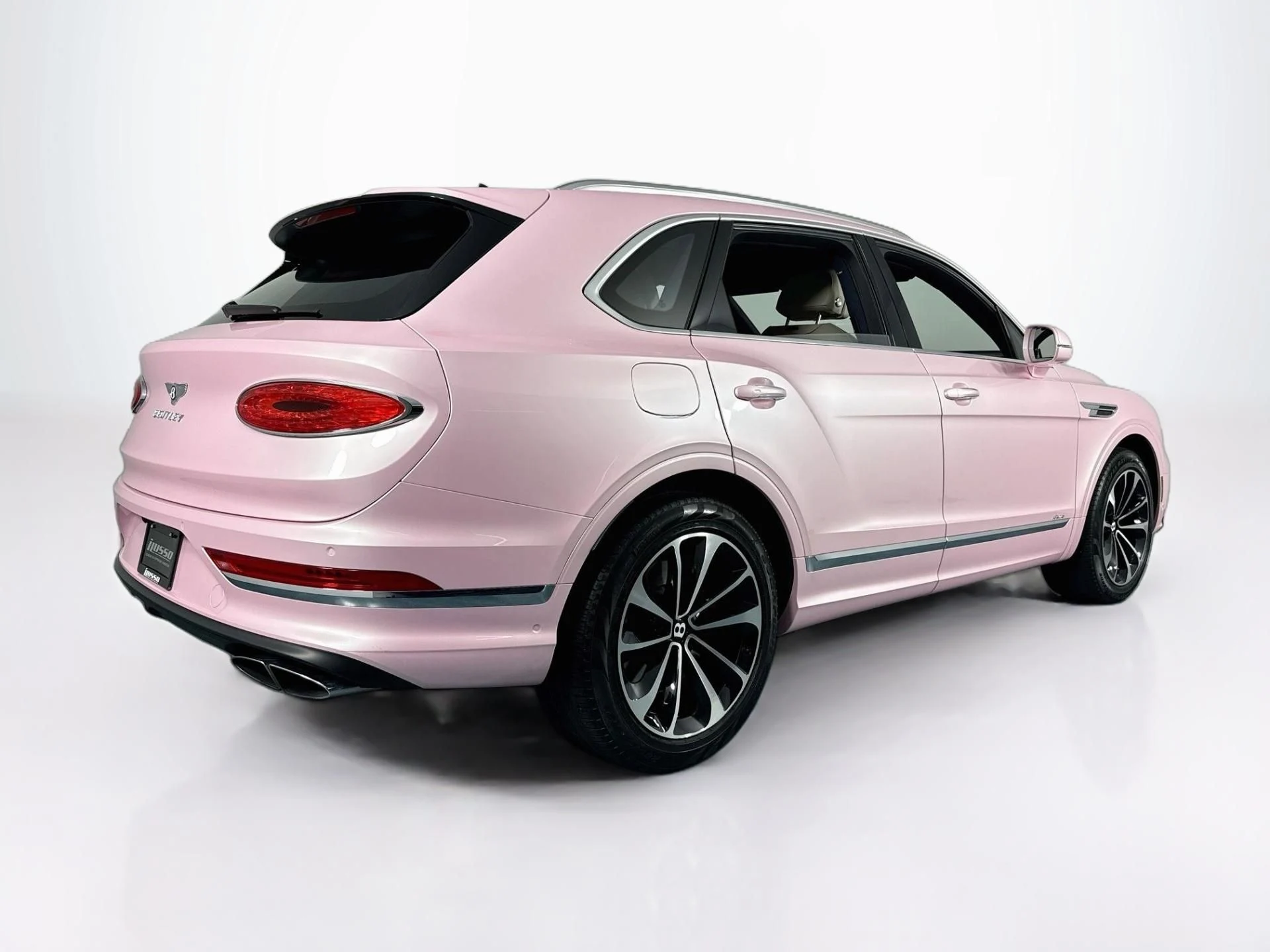 mph004_3676512253_Used_2023_Bentley_Bentayga_Azure_V8_1789145798_fa85cceee5