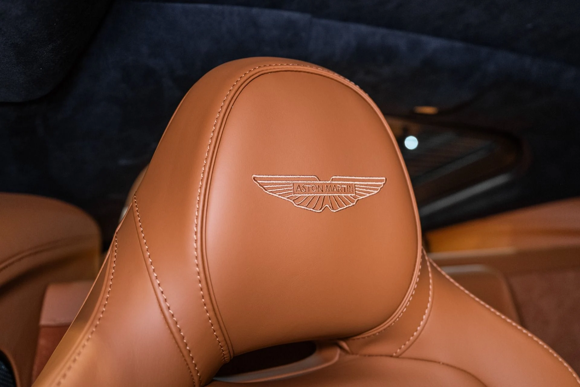 mph004_3682074274_New_2026_Aston_Martin_Vantage_S_Coupe_1767629021_70c87fe33c