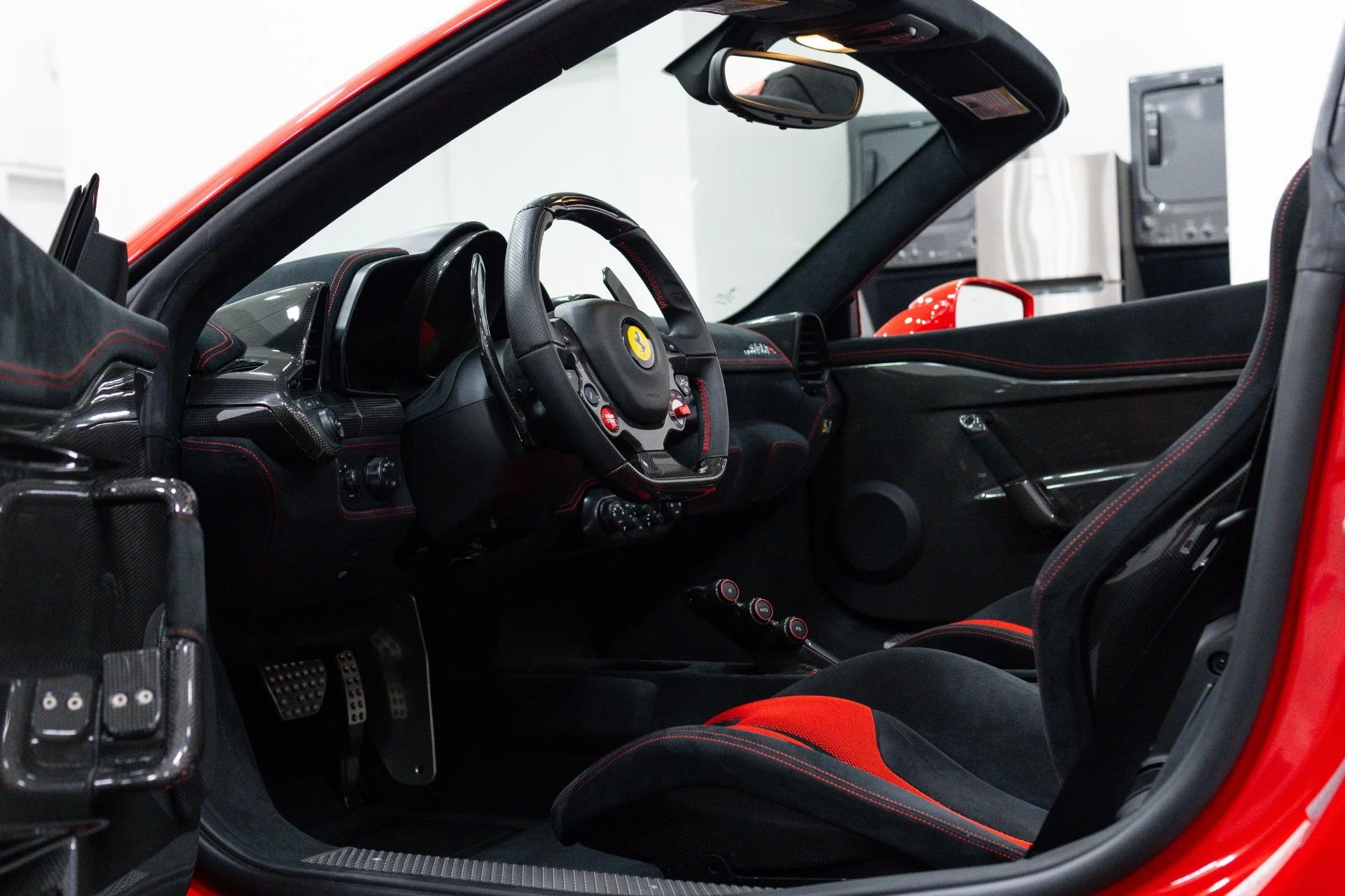 mph004_3684943036_Used_2015_Ferrari_458_Speciale_Aperta_1788474535_26b82945cc