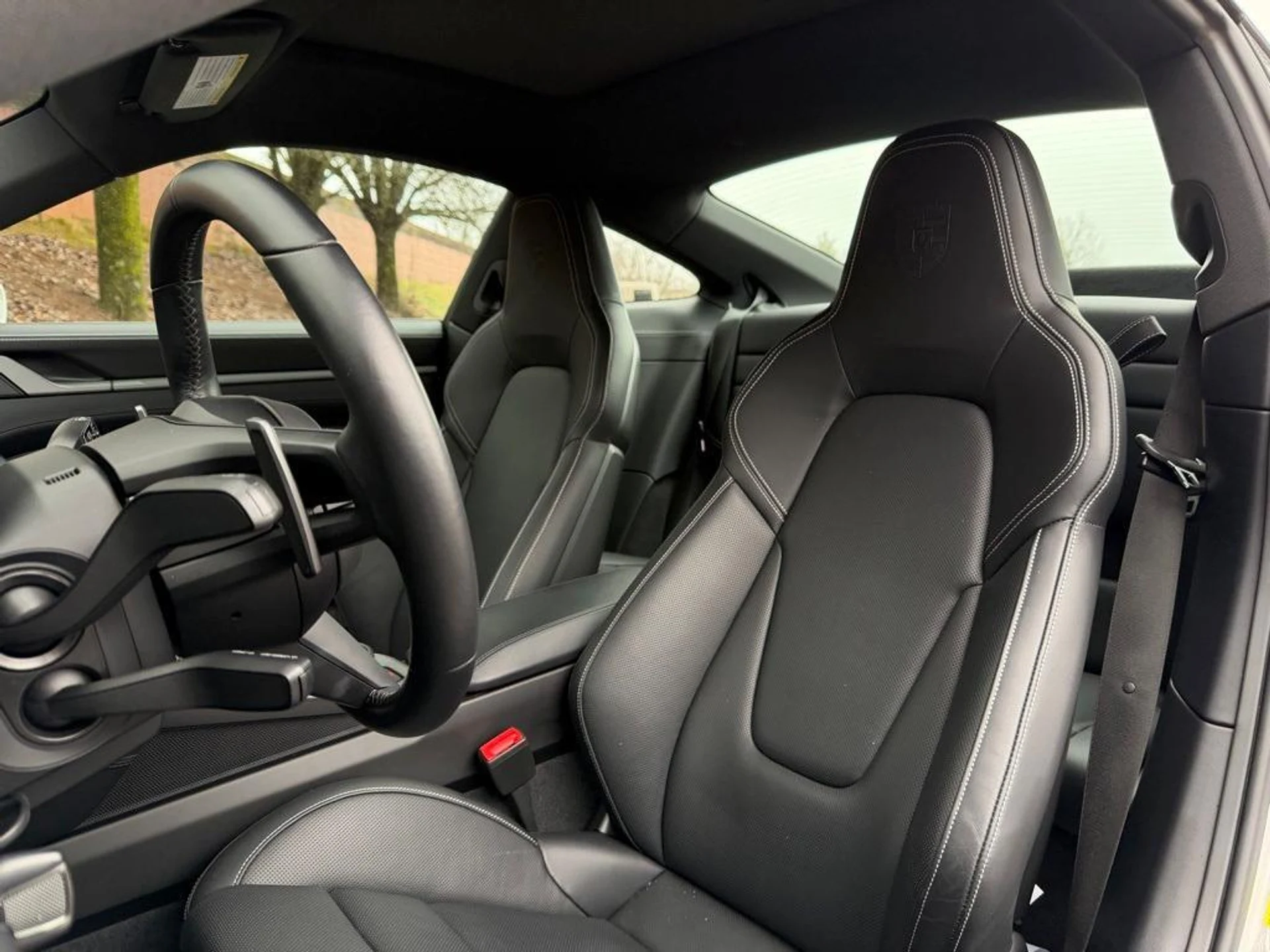 mph004_368973722_8_C_Eqyh3ubr2_Dbmnlk_L59kx5_V3_Vs_752b569228