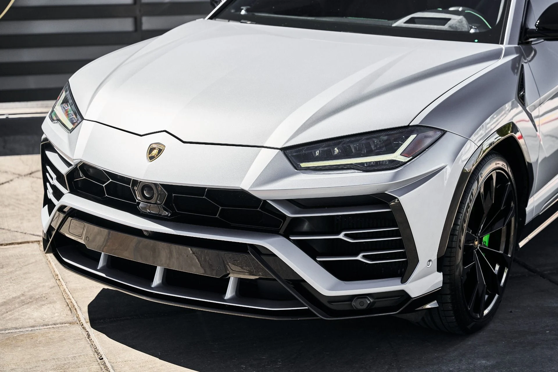 mph004_3693810485_Used_2021_Lamborghini_Urus_1788457806_c0501e5b24