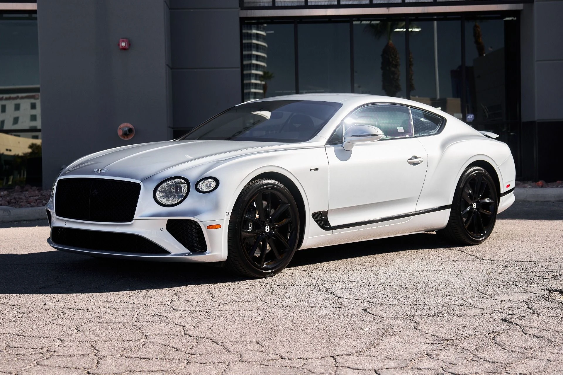 mph004_3694206705_Used_2024_Bentley_Continental_GT_V8_1757448225_fb8298cee3