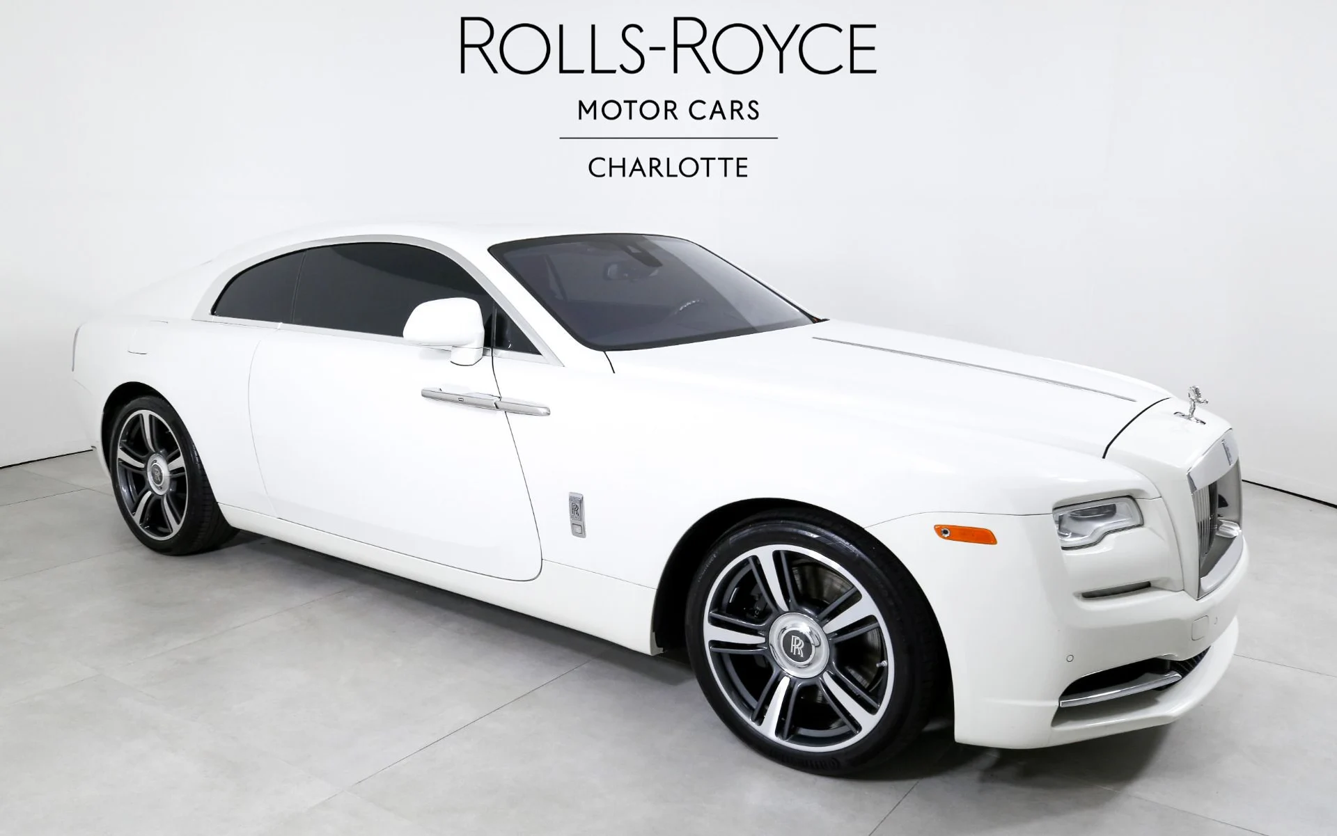 mph004_3698618232_Used_2019_Rolls_Royce_Wraith_1701539384_a8524b8c55