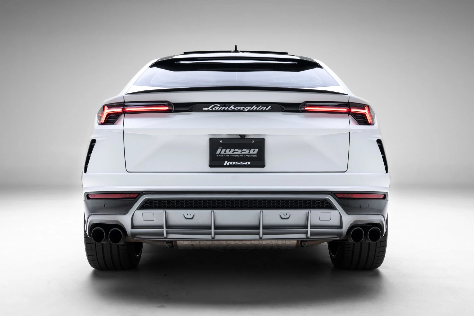 mph004_3698718520_Used_2021_Lamborghini_Urus_1775759137_2a676d0289