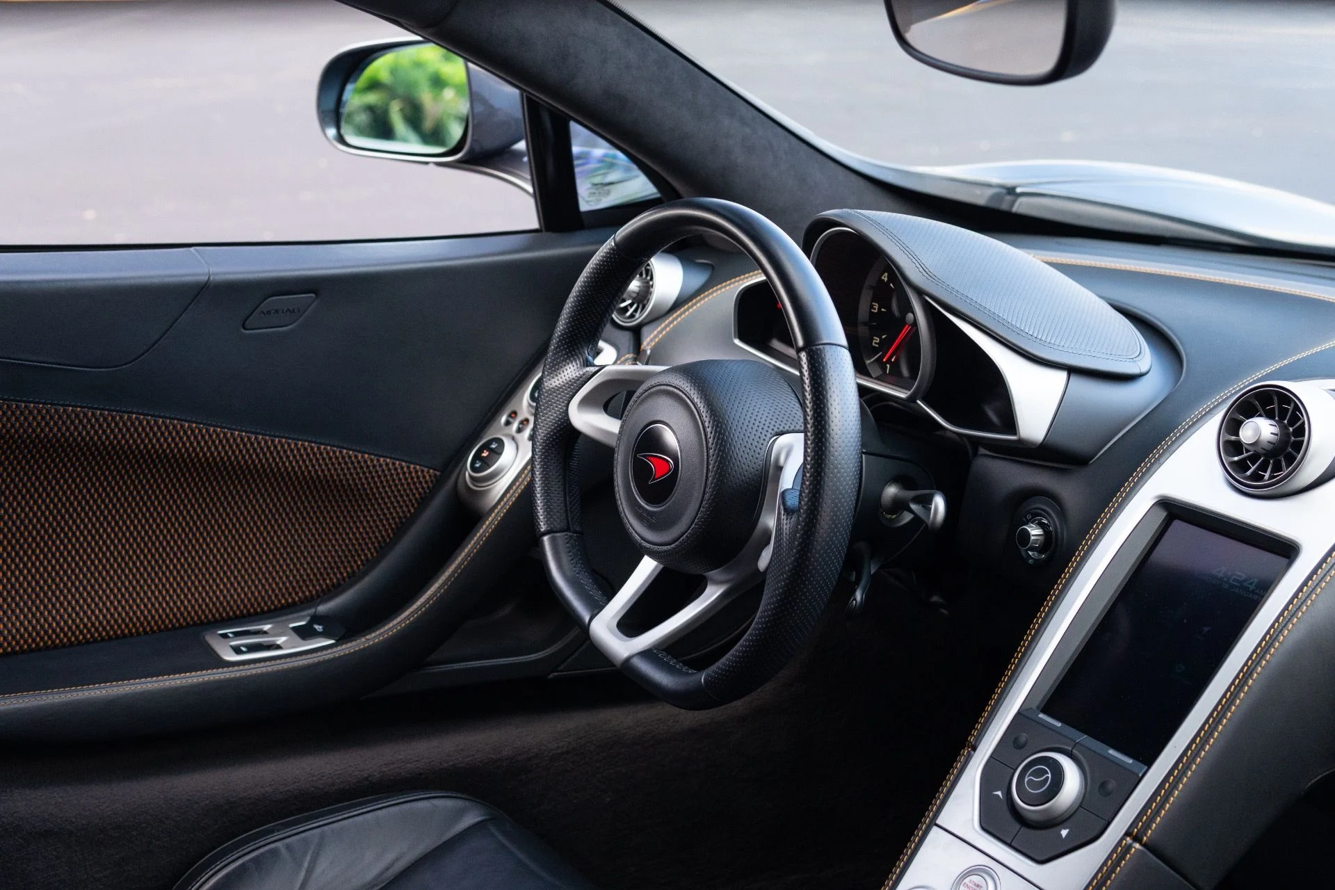 mph004_3699382238_Used_2012_Mc_Laren_MP_4_12_C_1779851241_f4937680be