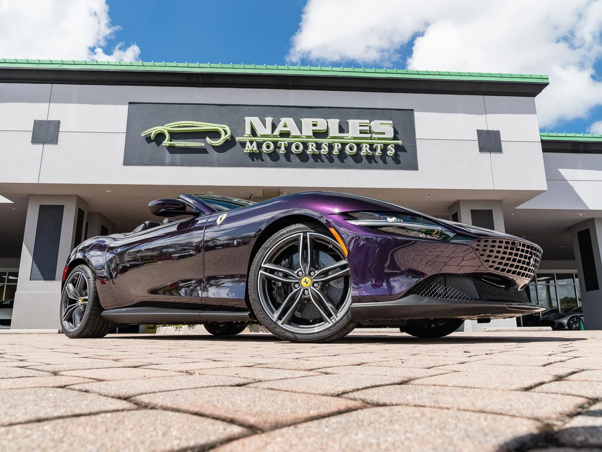 mph004_3703811446_Used_2025_Ferrari_Roma_Spider_Convertible_1772576620_b554b52317