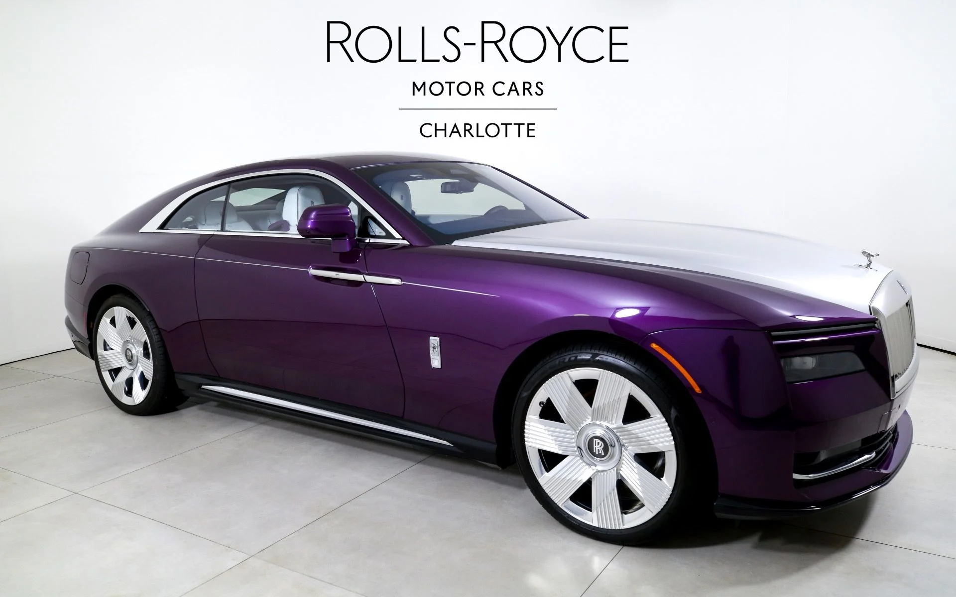 mph004_3703965318_Used_2024_Rolls_Royce_Spectre_1754591081_b33fa91f3f