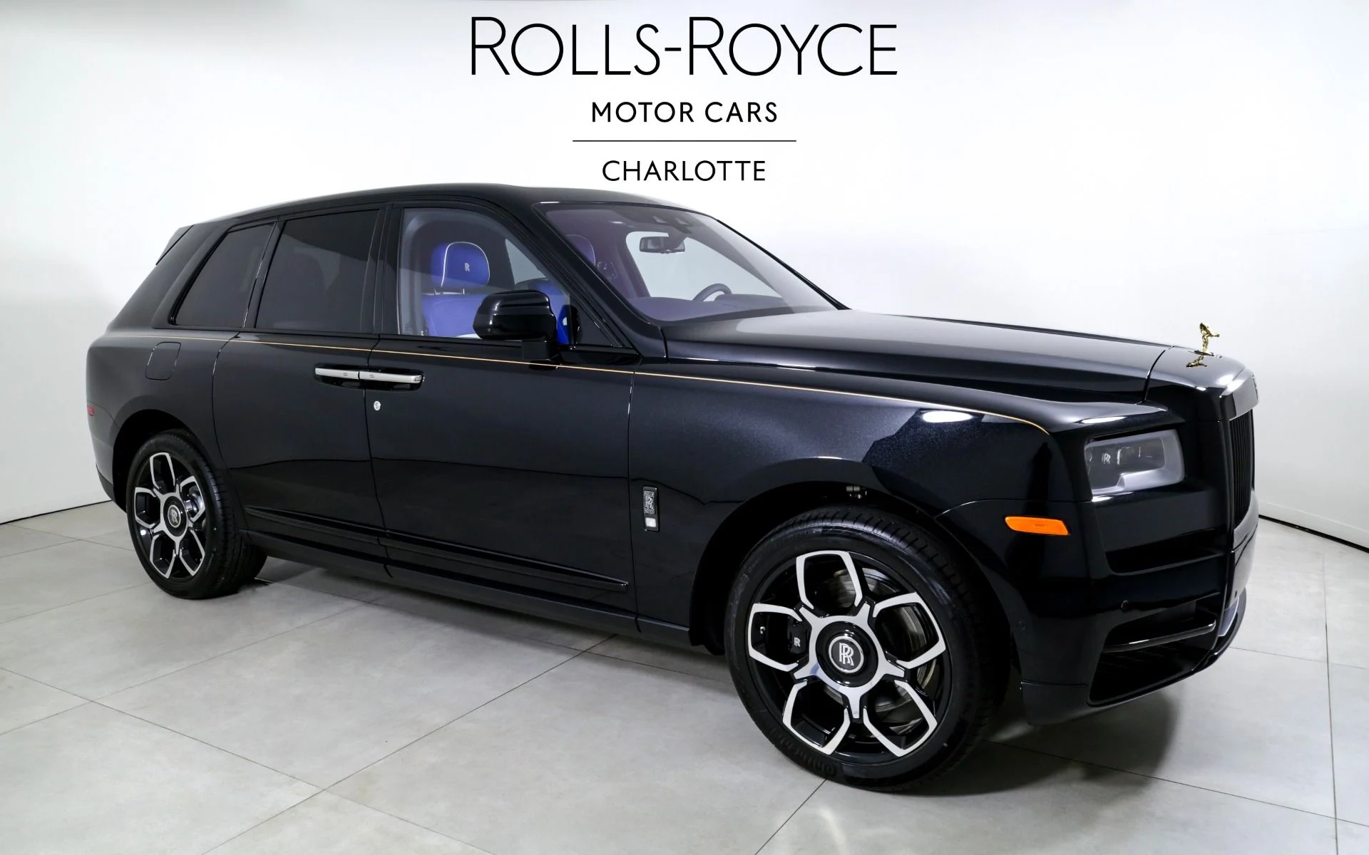 mph004_37089500_Used_2024_Rolls_Royce_Black_Badge_Cullinan_1746544897_c382e624bc