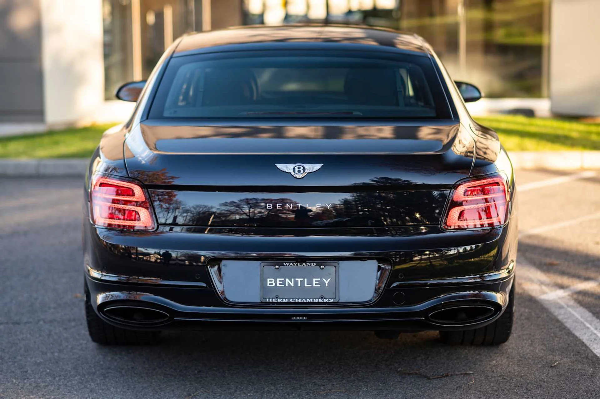 mph004_3712293474_3ed953a139fe581cd83caafbab0fe849x_74328a6629