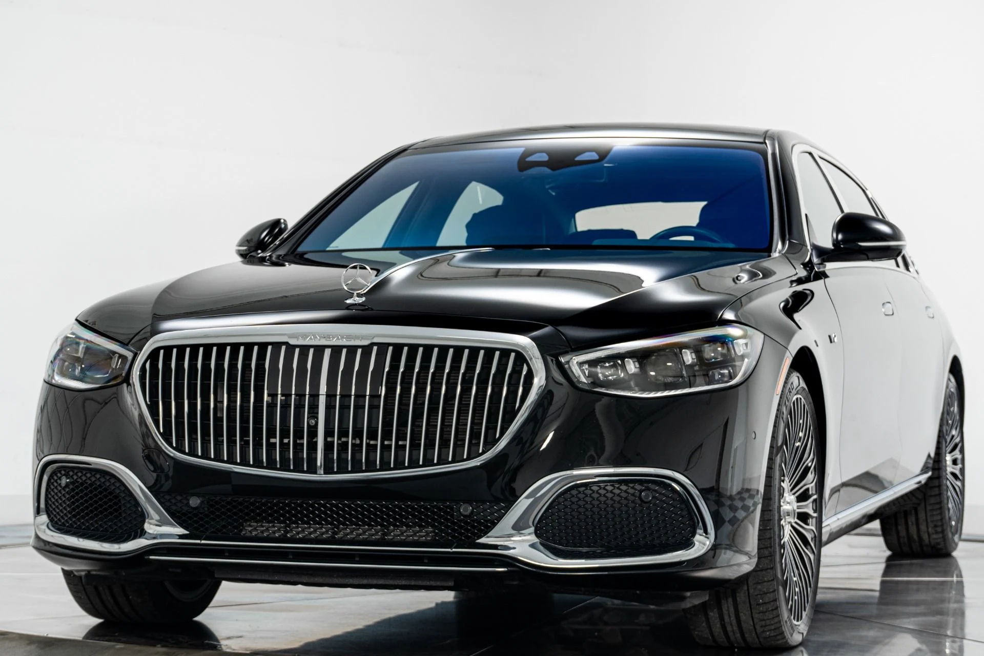 mph004_3714449303_Used_2022_Mercedes_Benz_Mercedes_Maybach_S_680_Executive_Rear_Seat_Package_V12_Power_Immense_Room_1774031259_5bbd6fed20