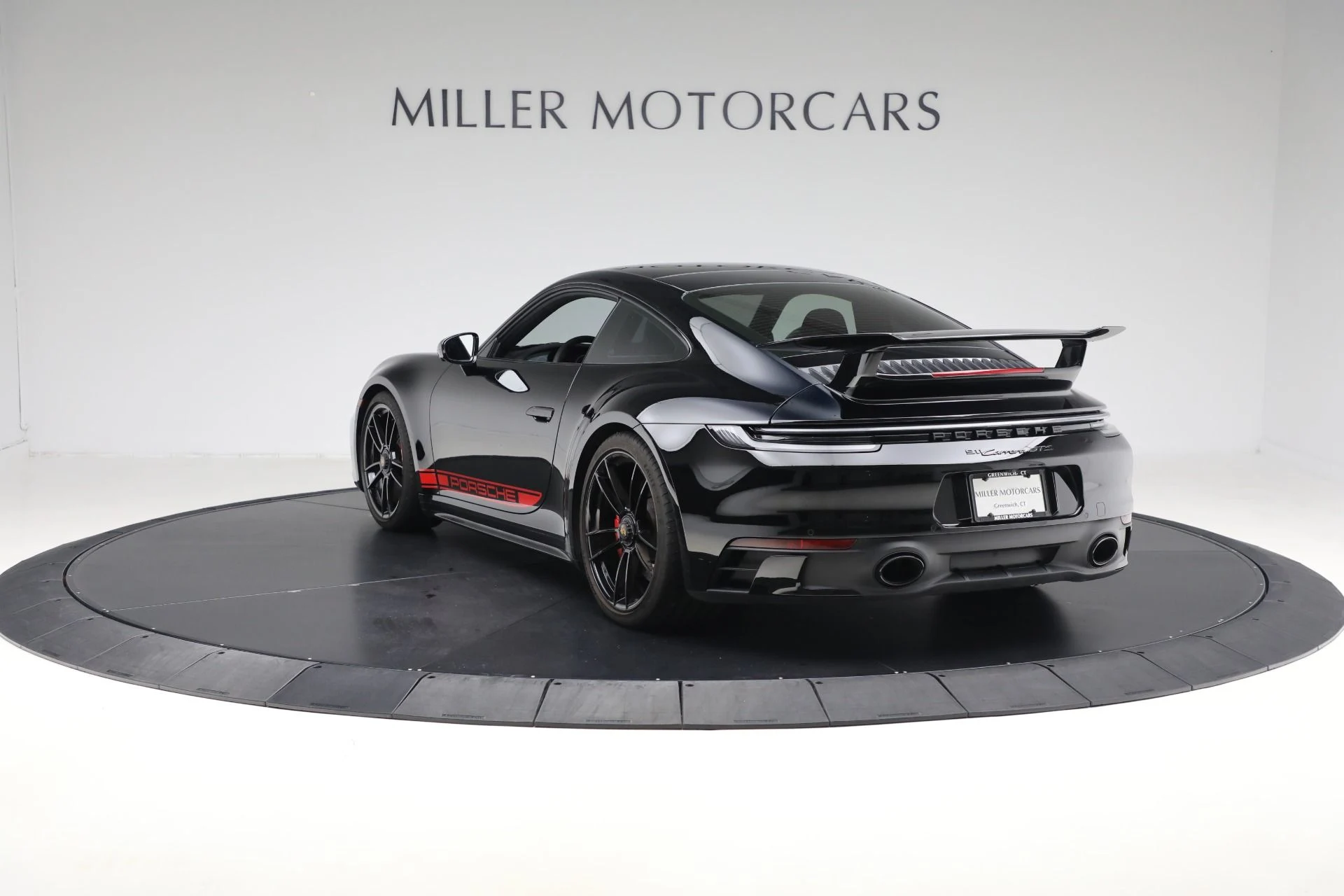 mph004_3714633651_Used_2023_Porsche_911_Carrera_GTS_c153358929